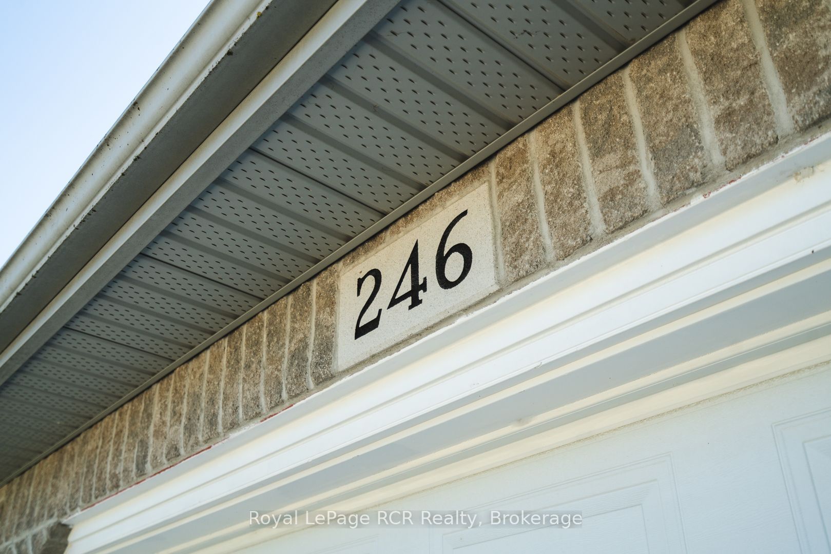 246 16th Avenue Crescent Property Photo 14