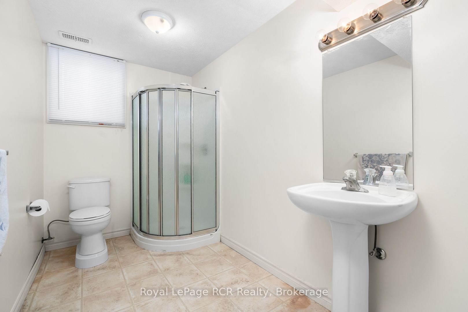 246 16th Avenue Crescent Property Photo 43
