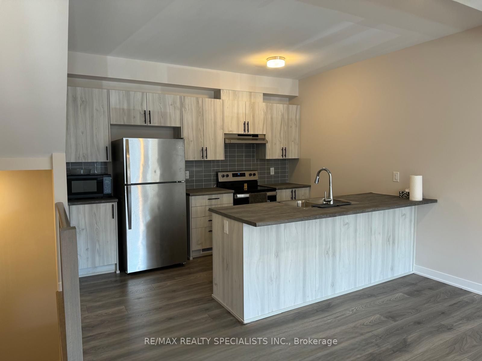 228 Speckled Alder Row Property Photo 2