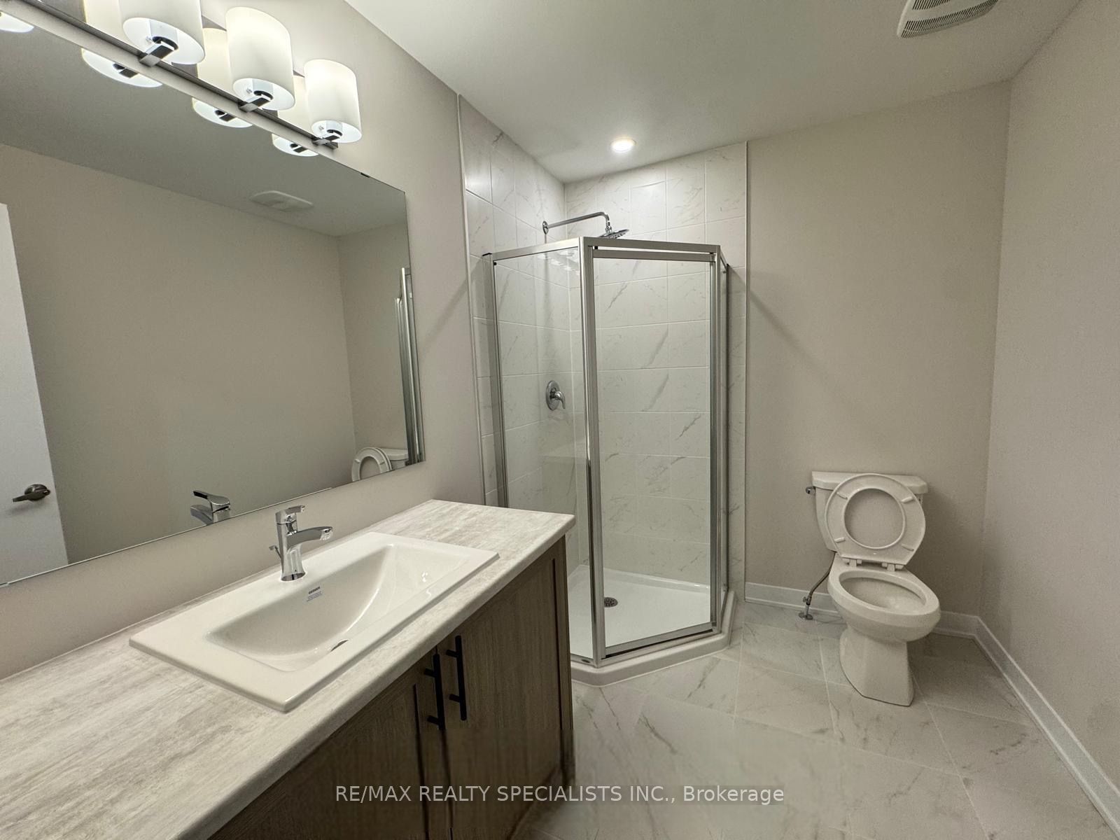 228 Speckled Alder Row Property Photo 4