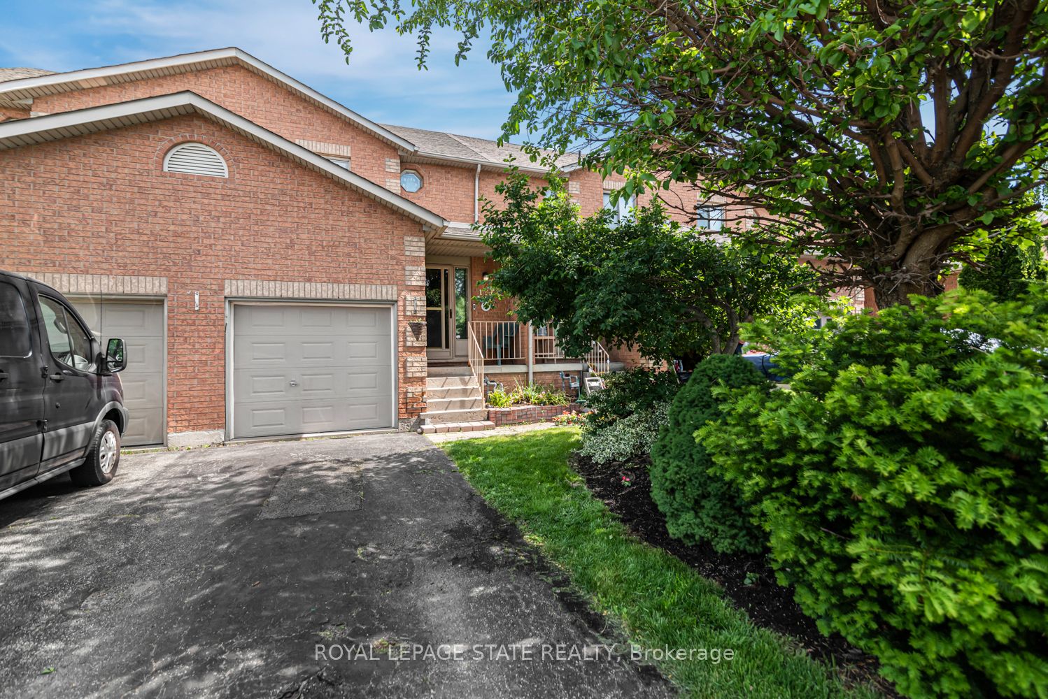 127 Terni Boulevard Property Photo 1