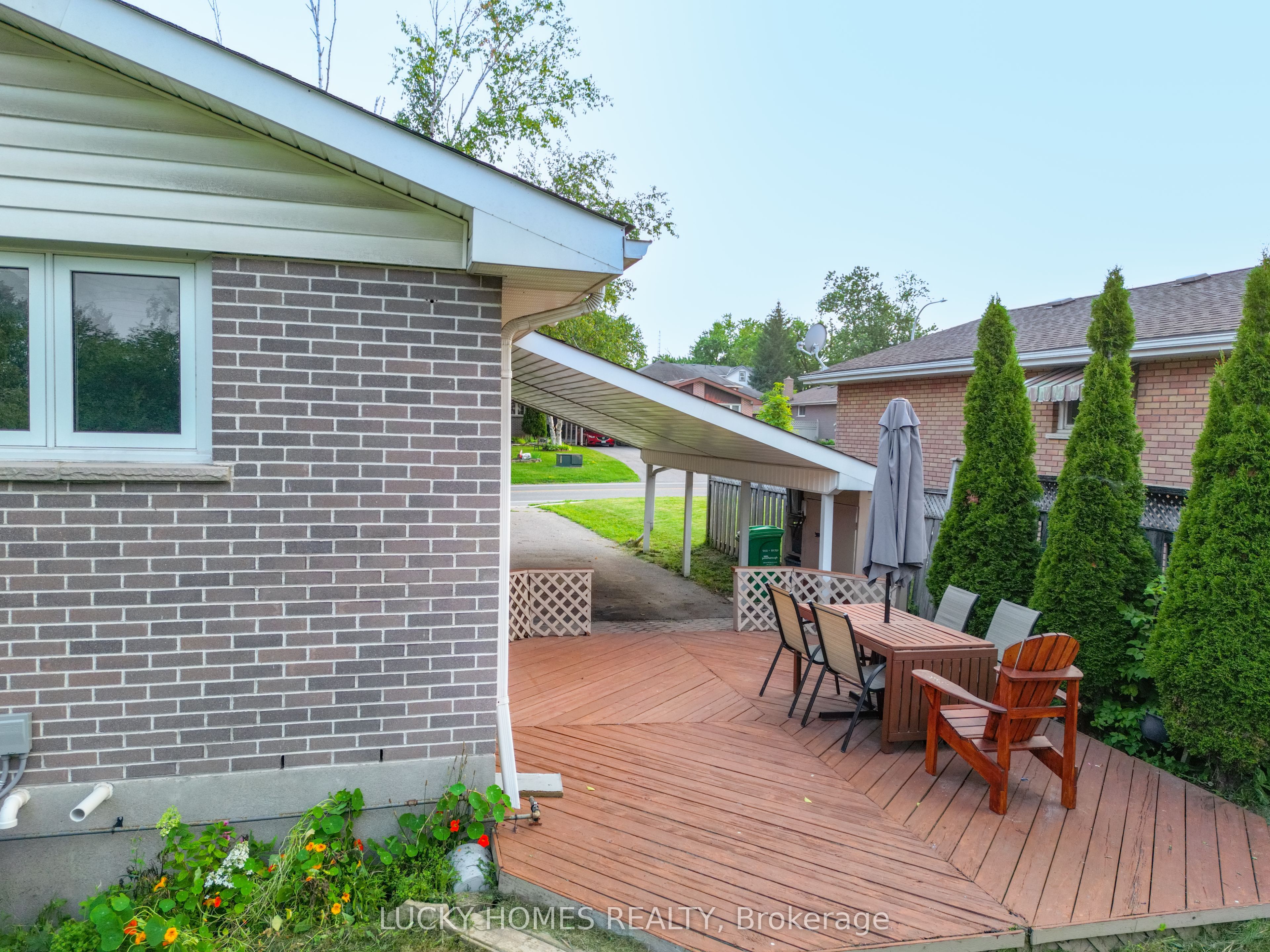 711 Otonabee Drive Property Photo 15