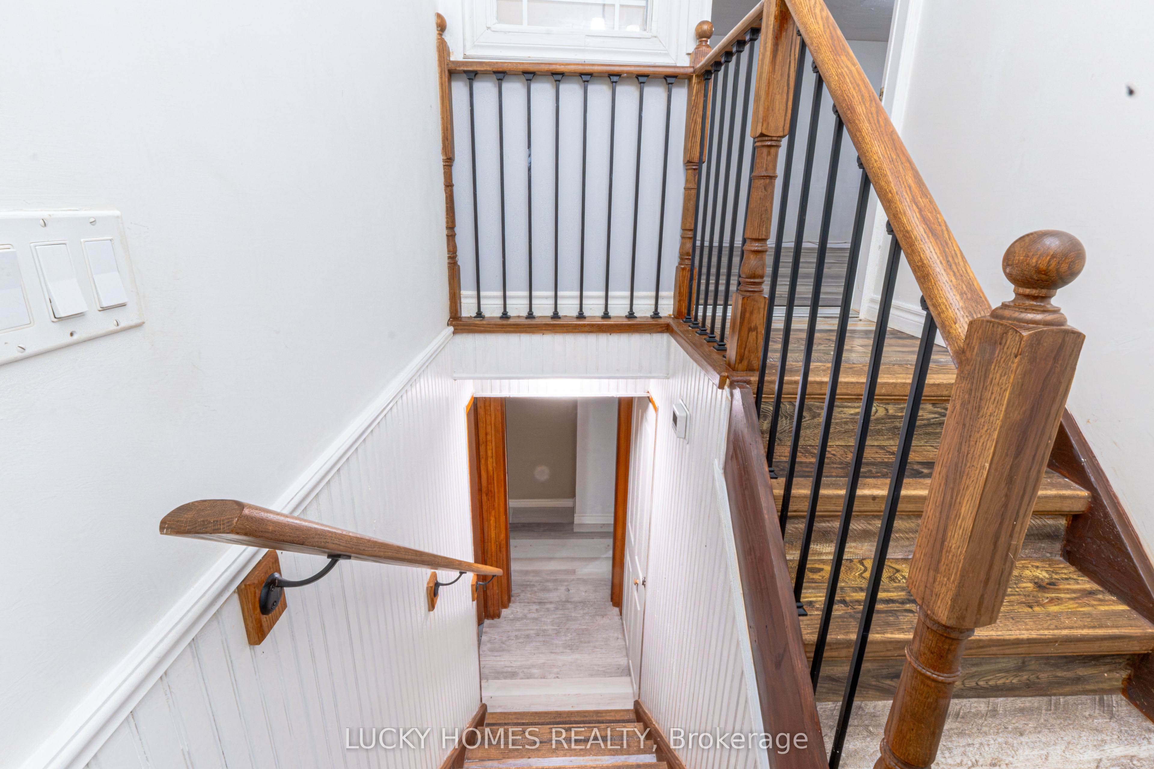 711 Otonabee Drive Property Photo 26