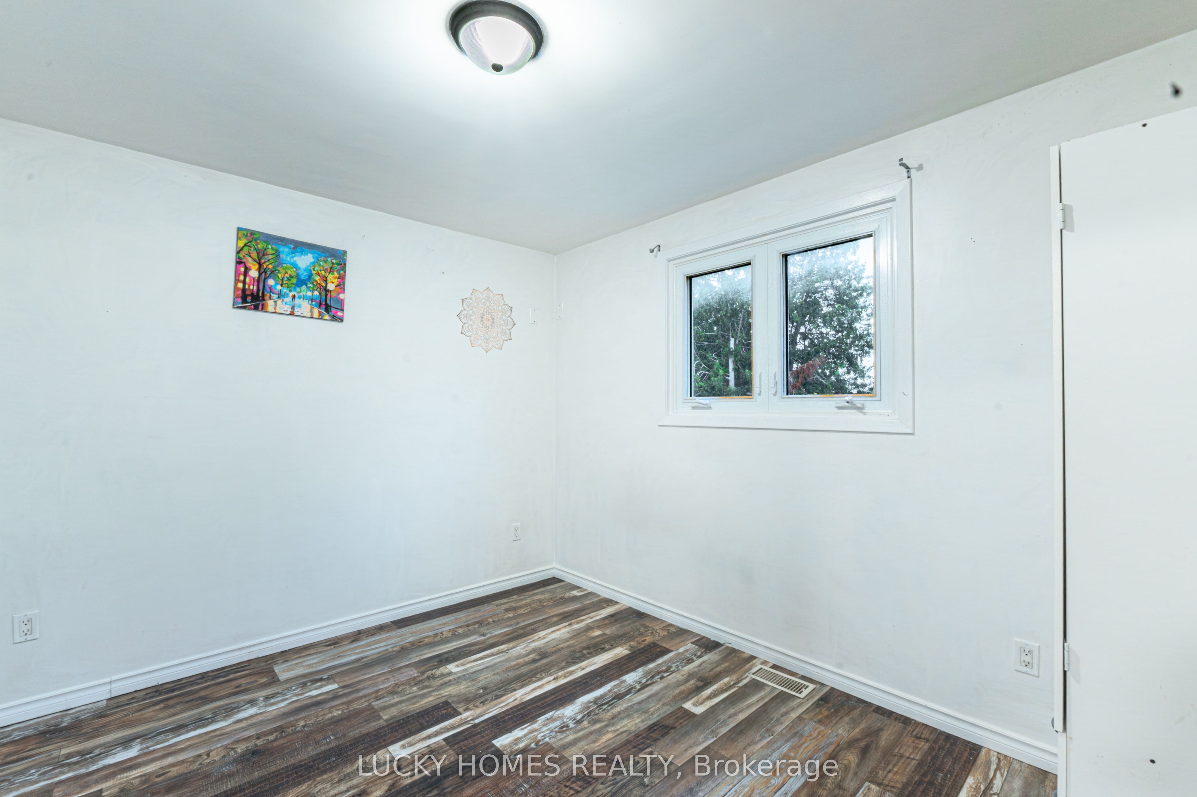 711 Otonabee Drive Property Photo 29