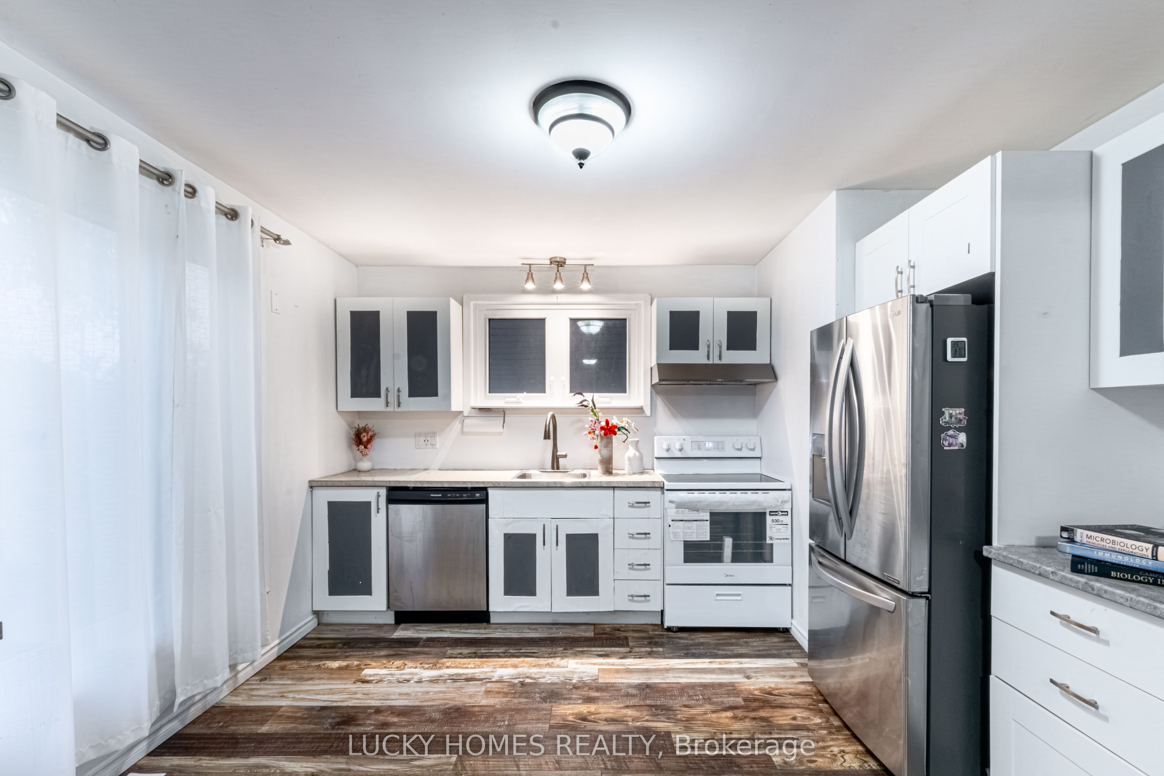711 Otonabee Drive Property Photo 33