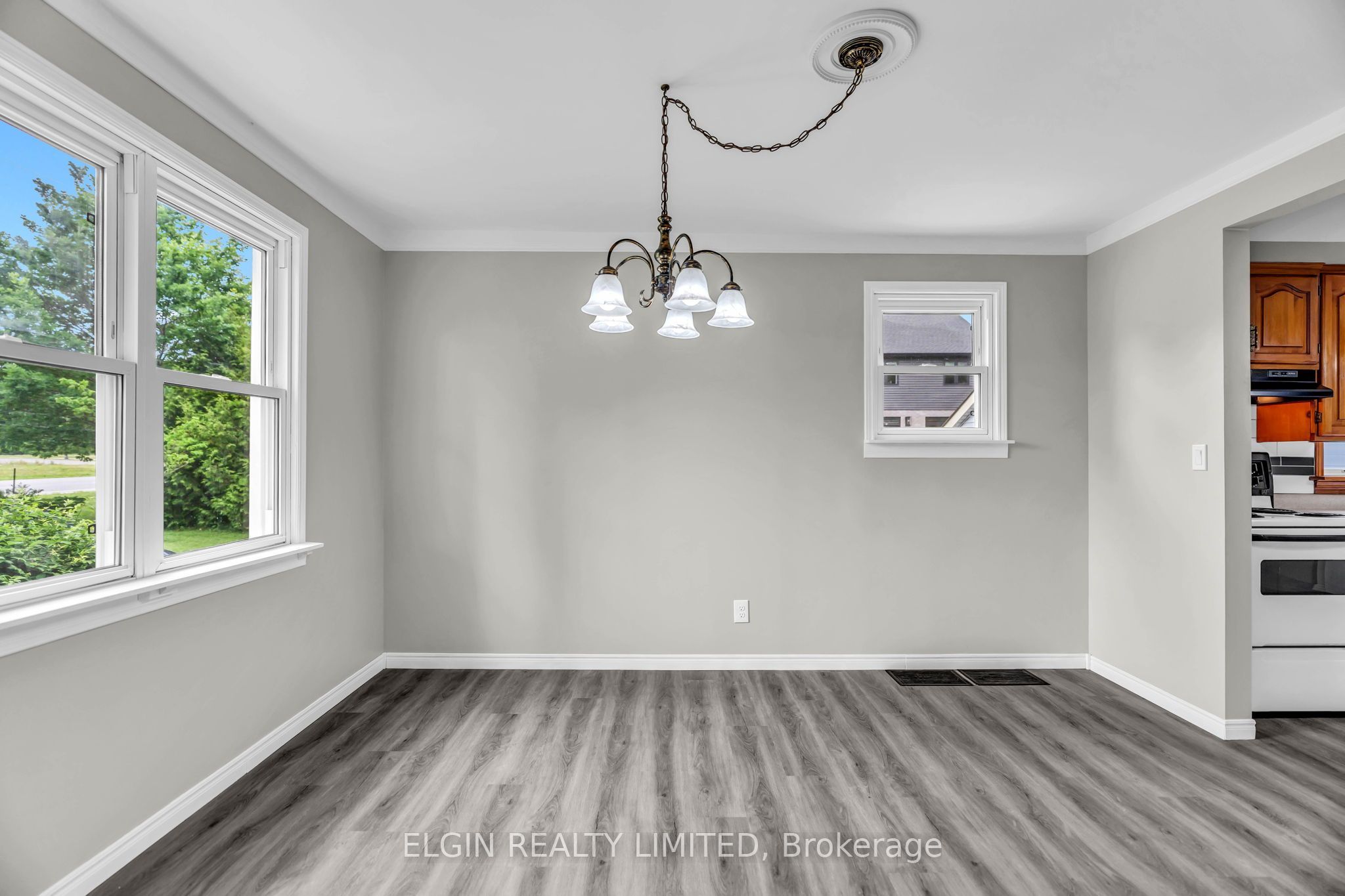 43212 Southdale Line Property Photo 9