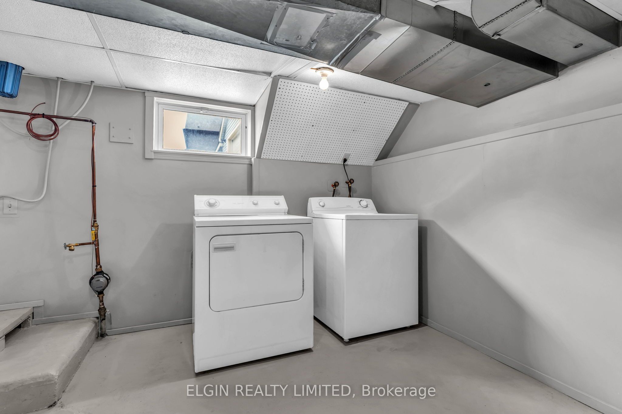 43212 Southdale Line Property Photo 22