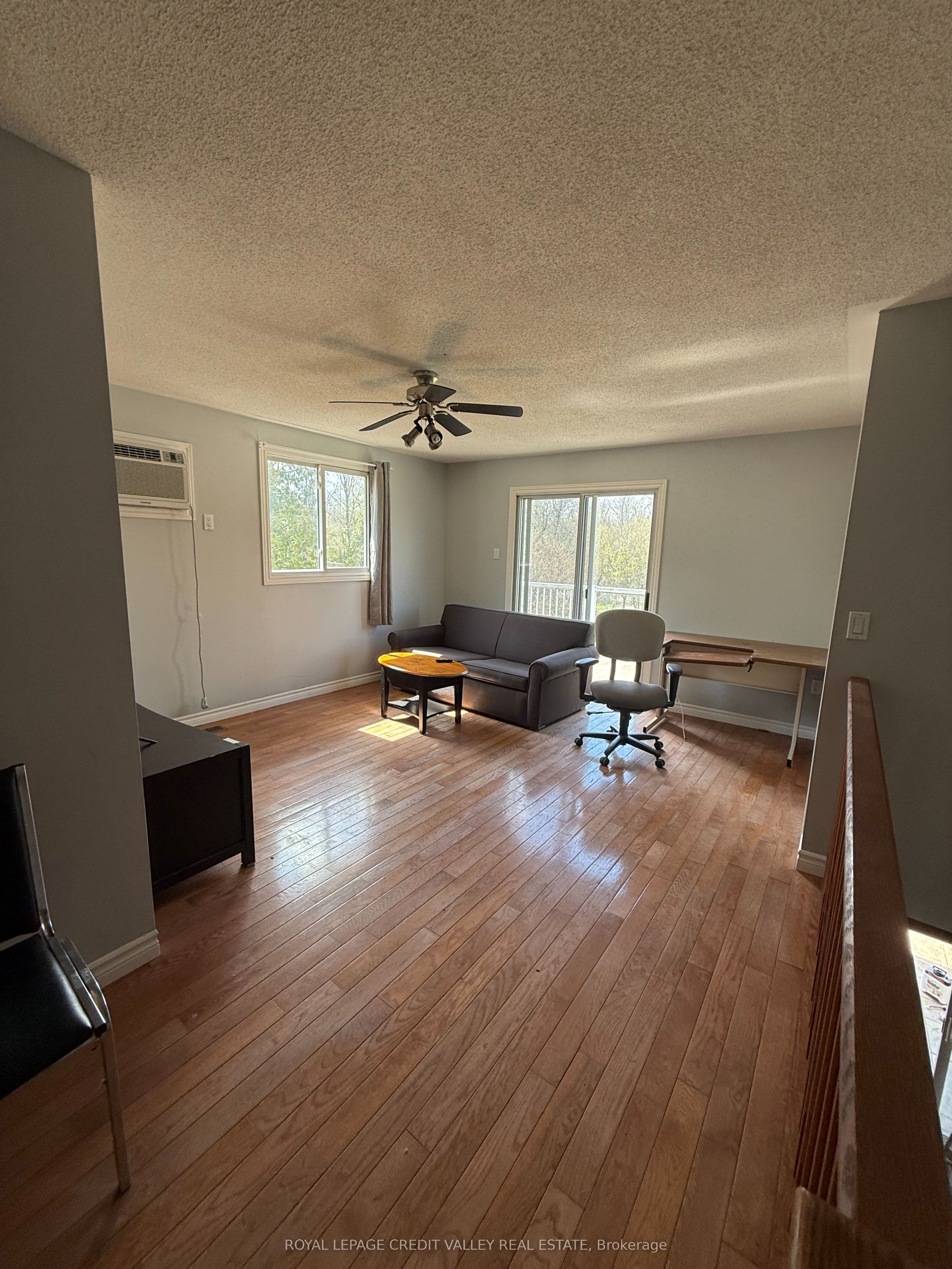 308399 Hockley Road Property Photo 4