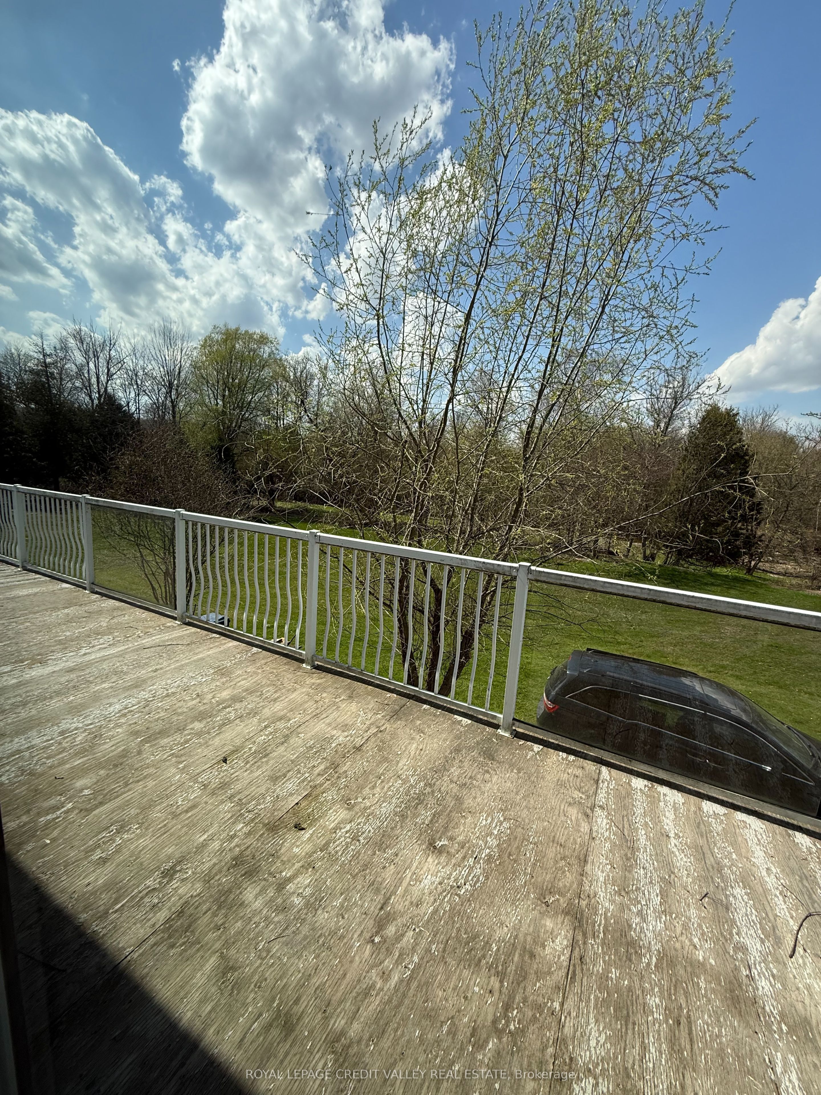 308399 Hockley Road Property Photo 8