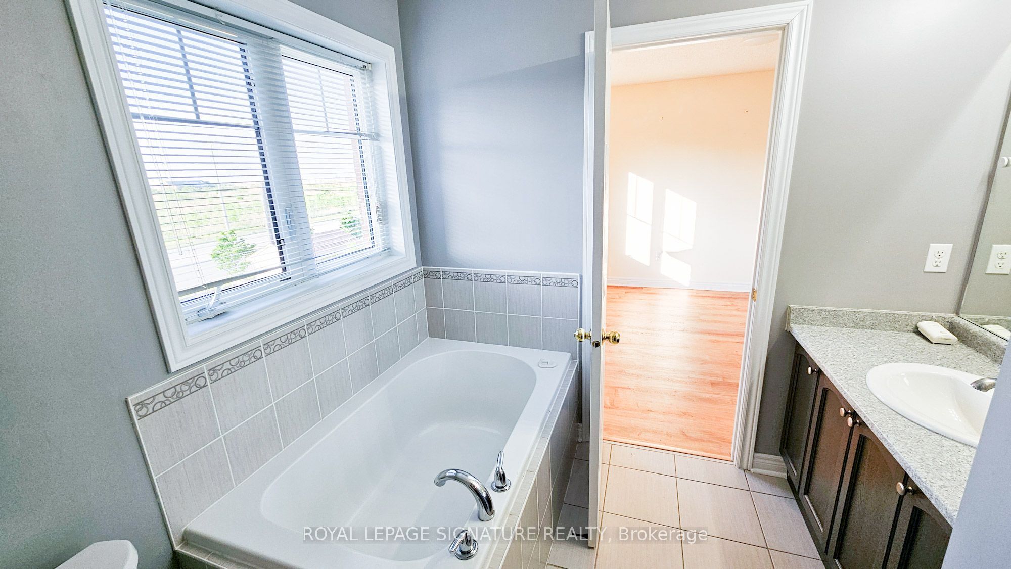 10 Keith Crescent Property Photo 17