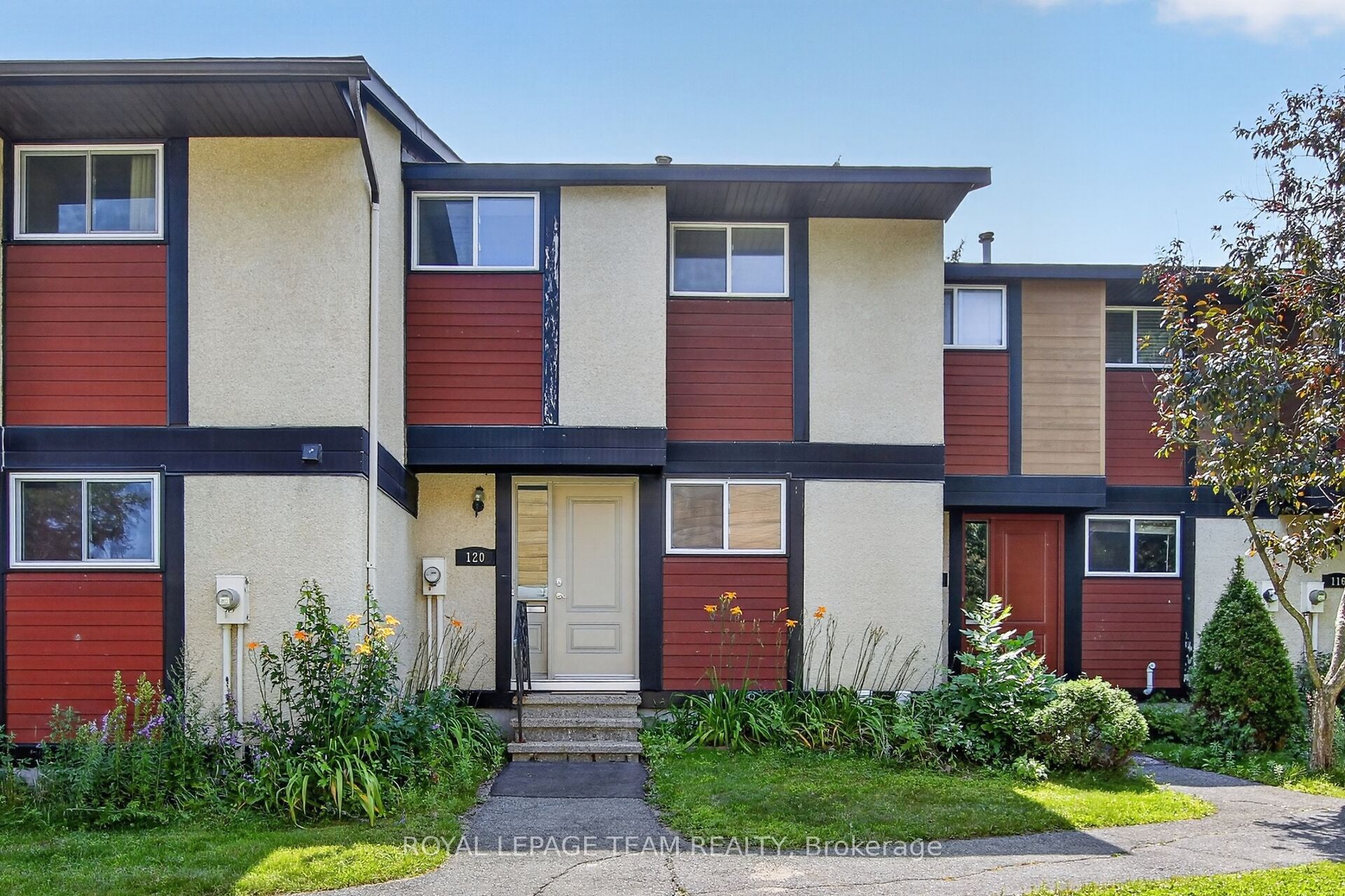 120 Mcclintock Way