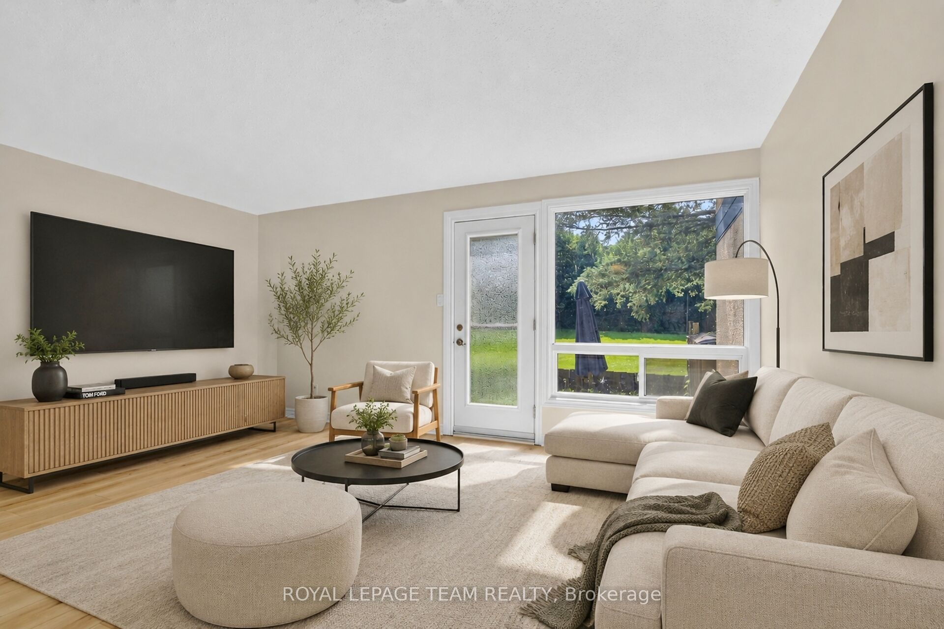 120 Mcclintock Way Property Photo 12