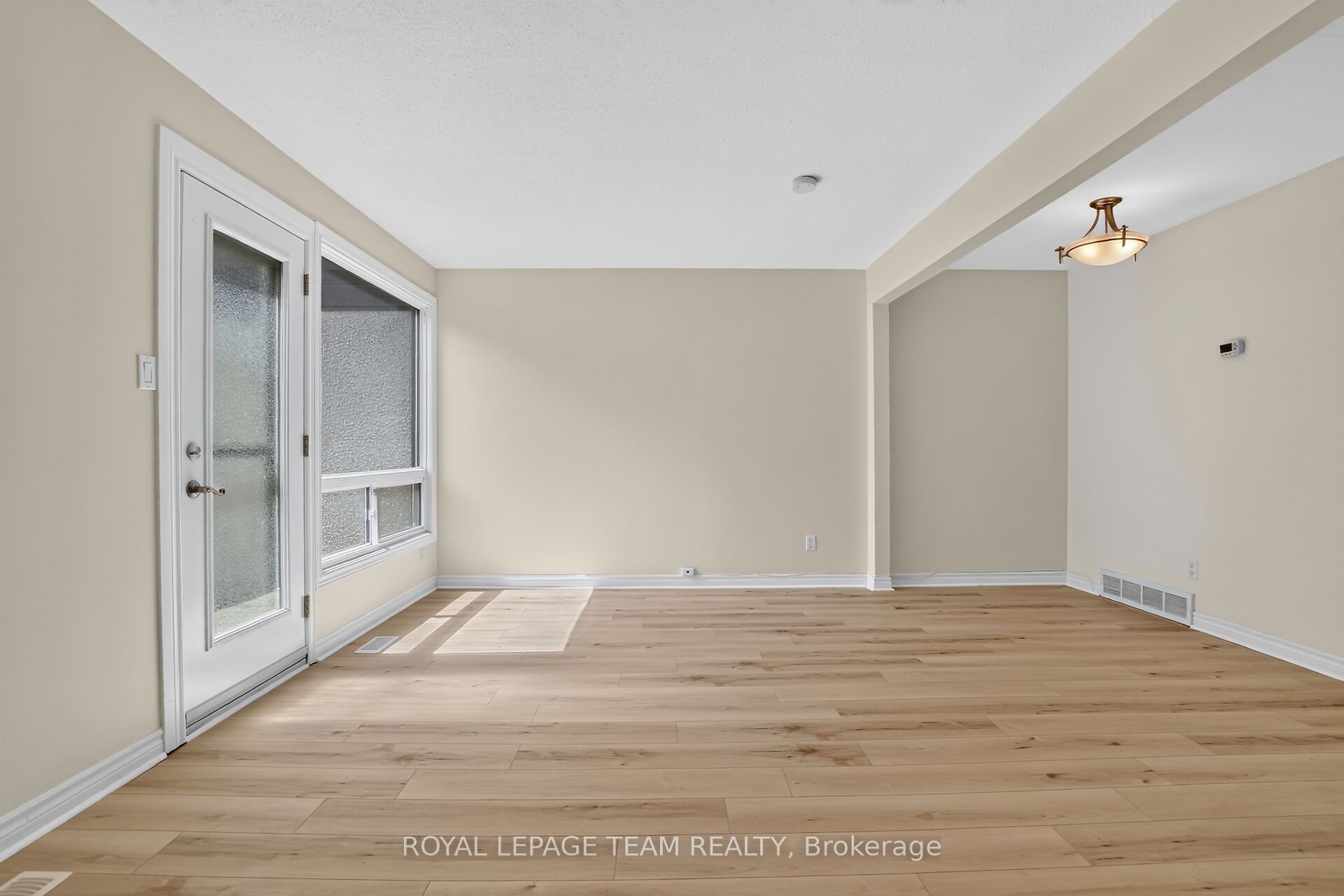 120 Mcclintock Way Property Photo 15