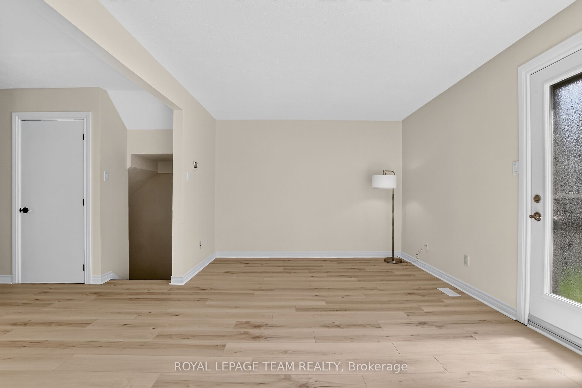 120 Mcclintock Way Property Photo 16