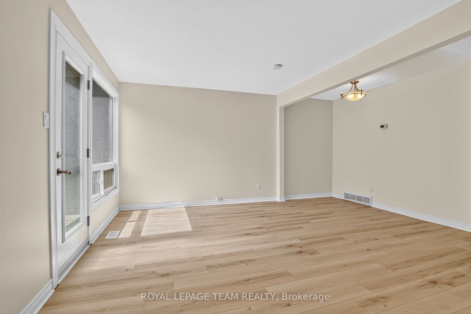 120 Mcclintock Way Property Photo 17