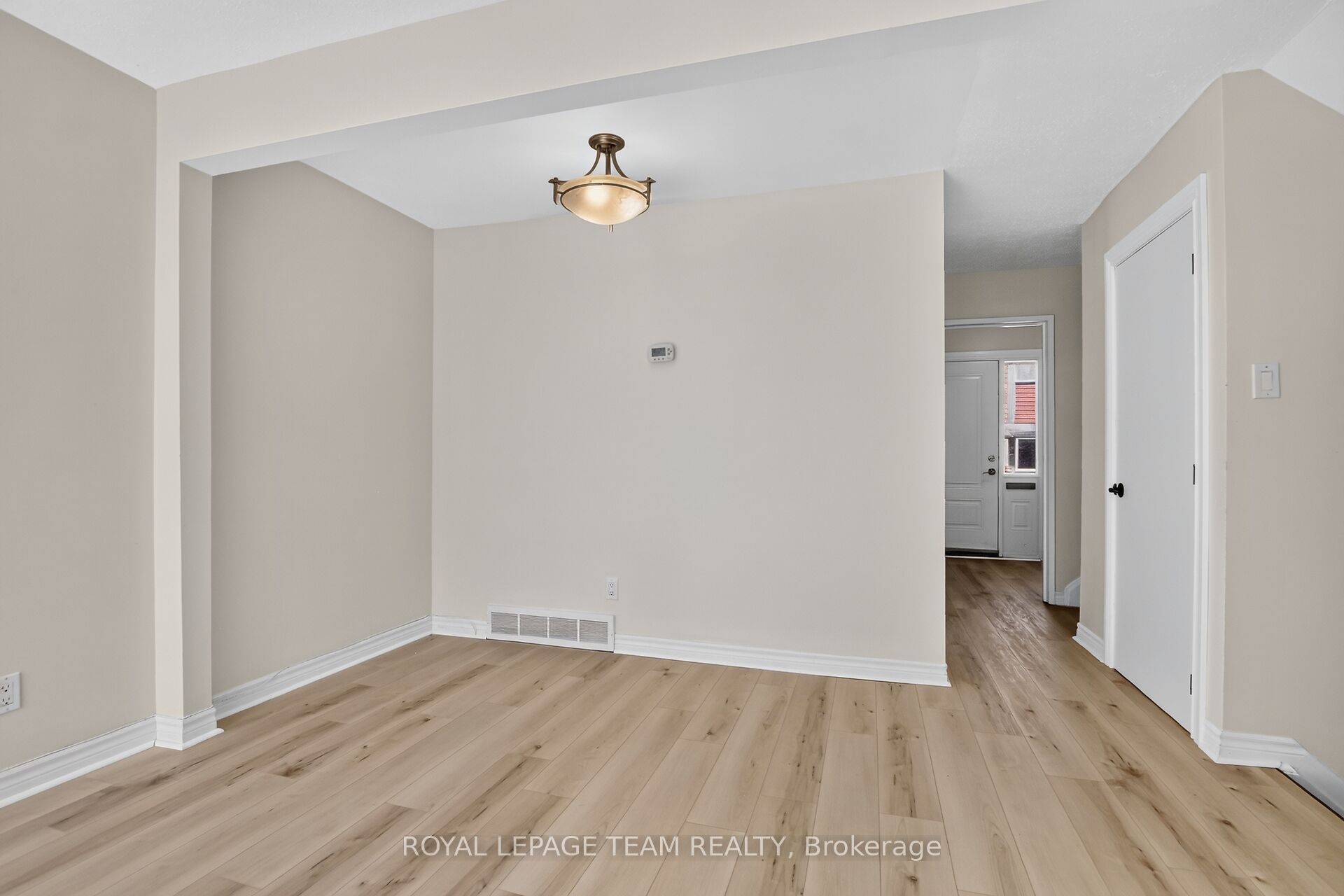 120 Mcclintock Way Property Photo 19