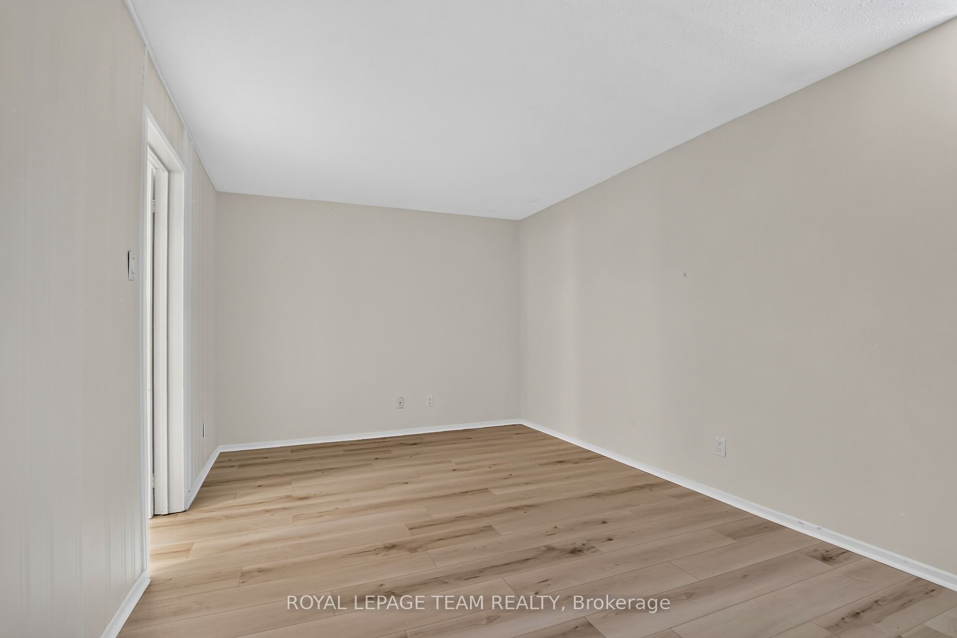 120 Mcclintock Way Property Photo 41