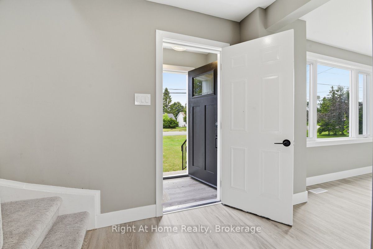 721 Harmony Road Property Photo 5