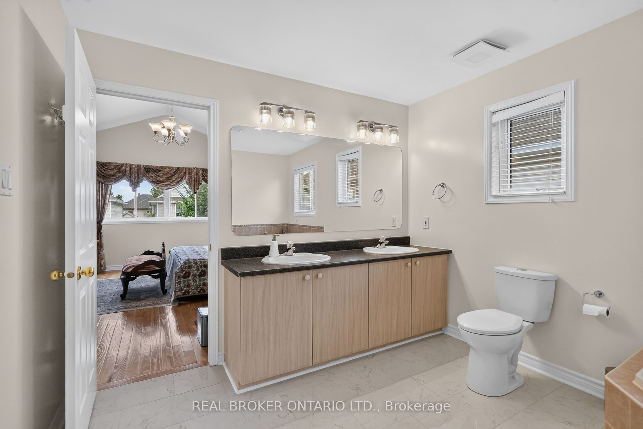 157 Fairlop Way Property Photo 30
