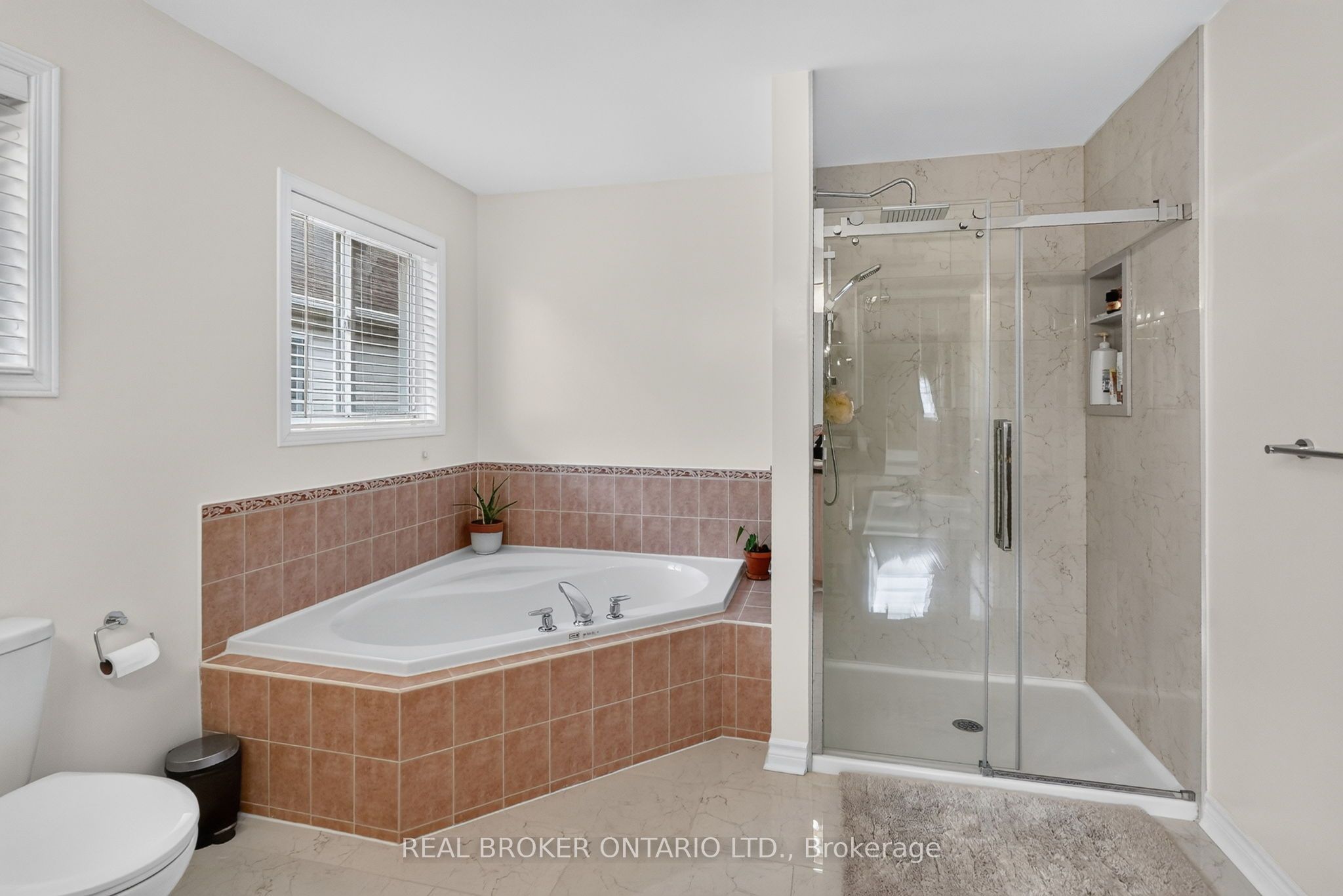 157 Fairlop Way Property Photo 31