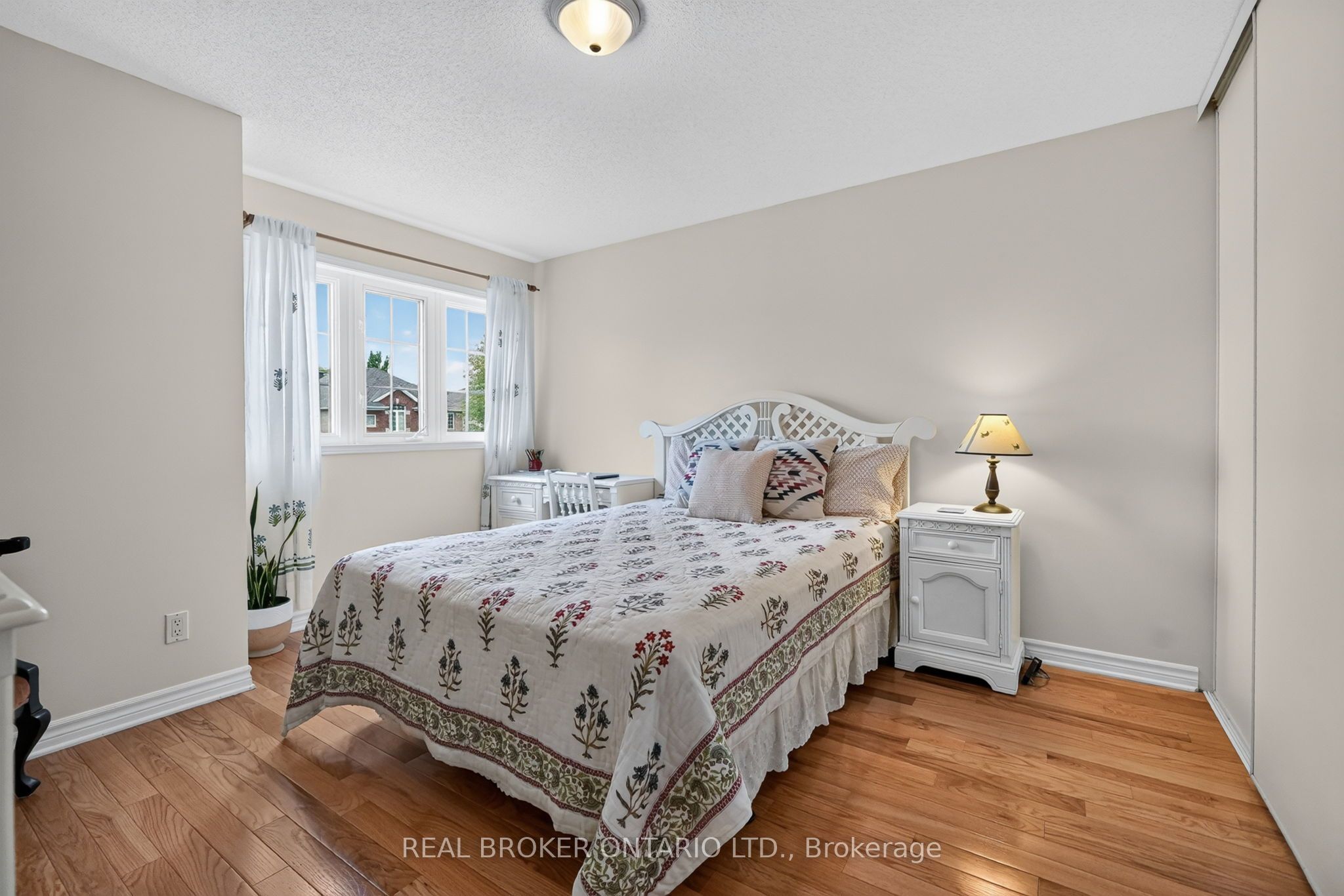 157 Fairlop Way Property Photo 33