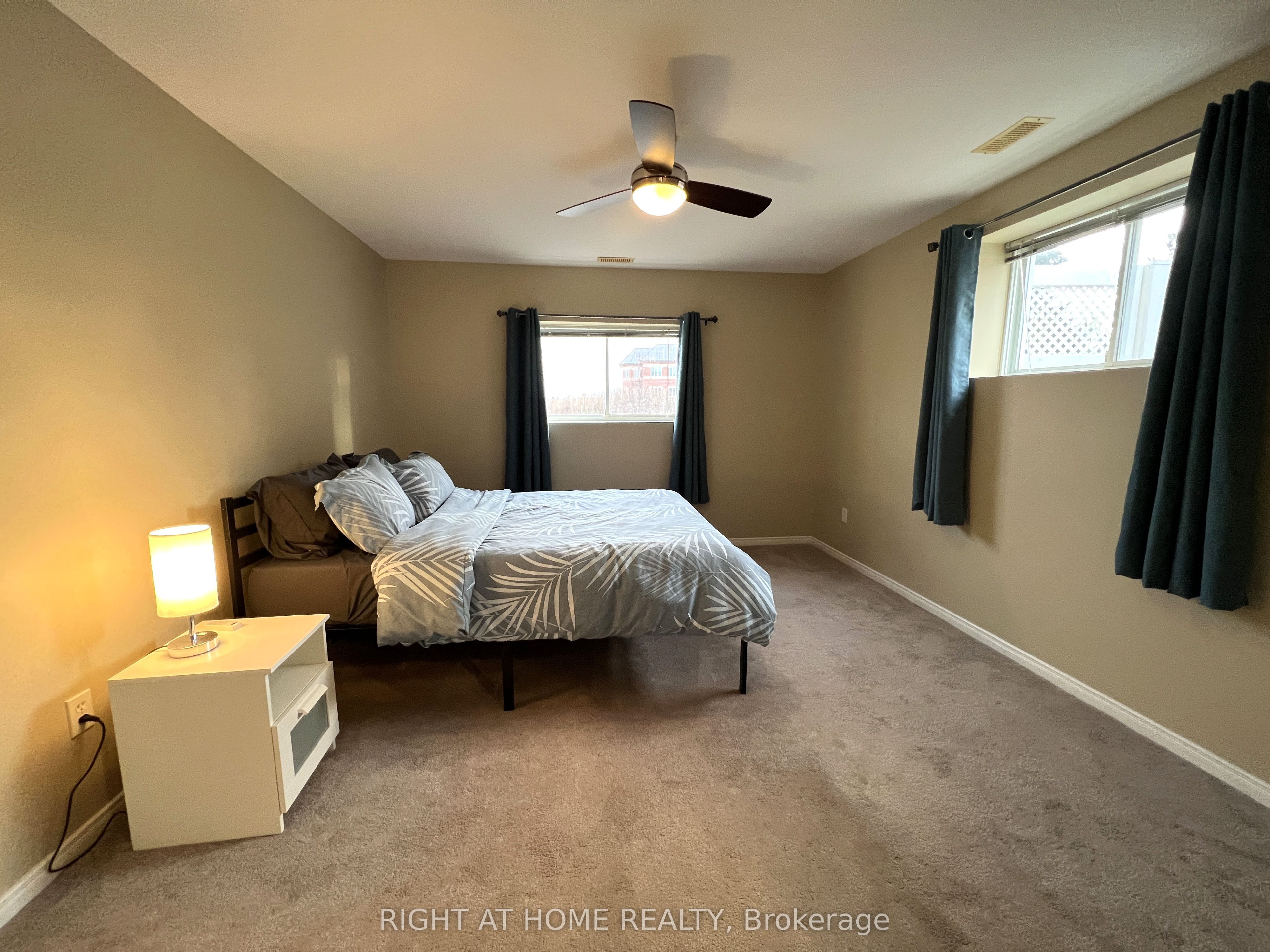 590 Arbour Crescent Property Photo 31