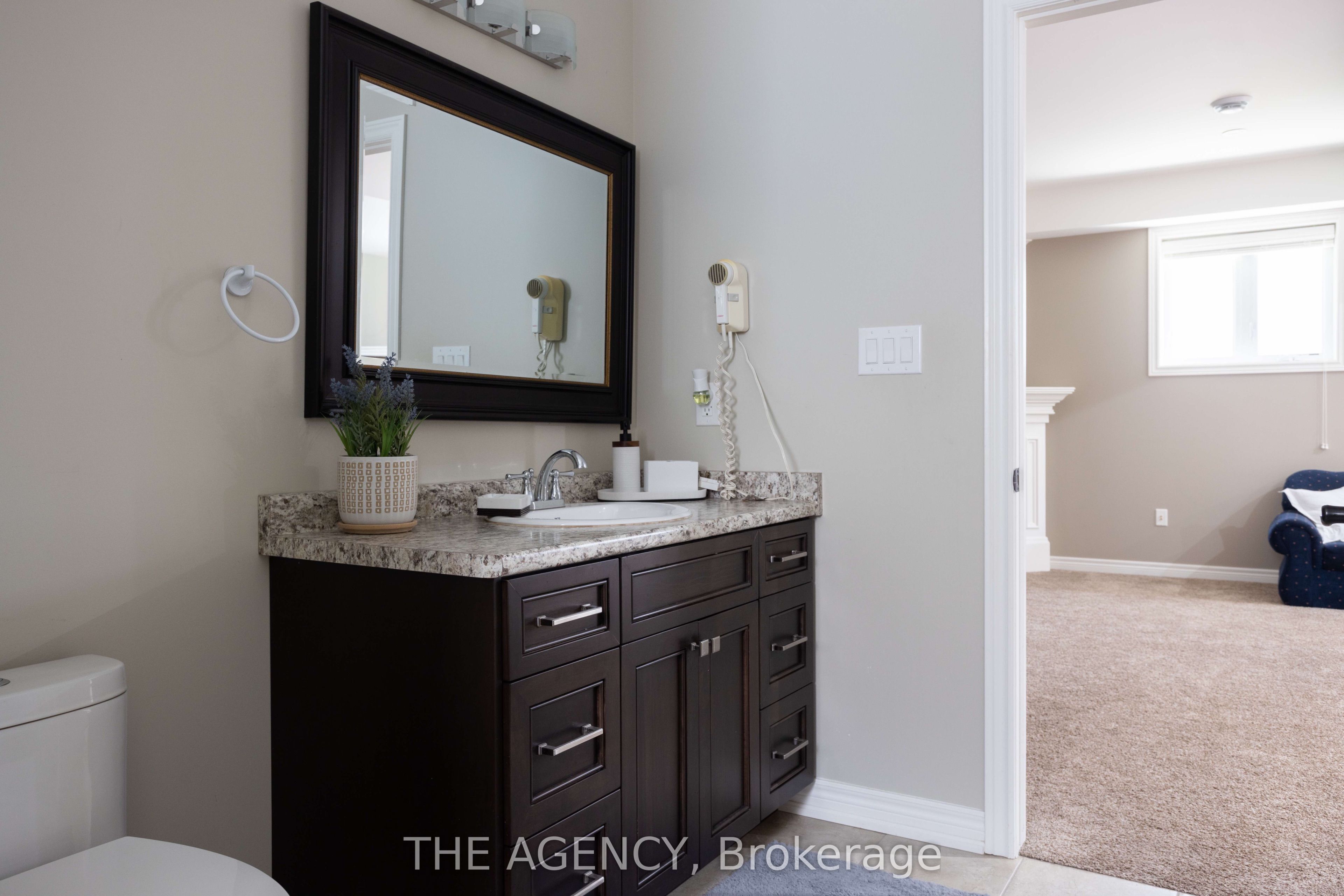 6737 Culp Street Property Photo 31