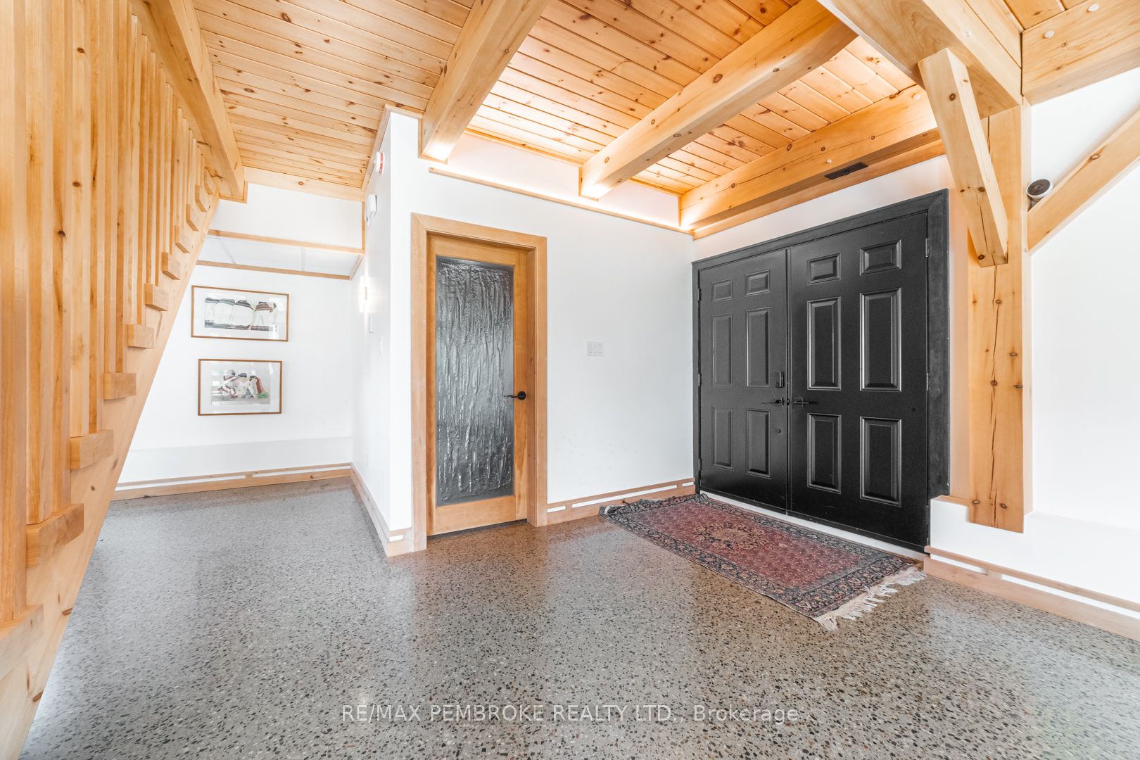 102 Rantz Road Property Photo 4
