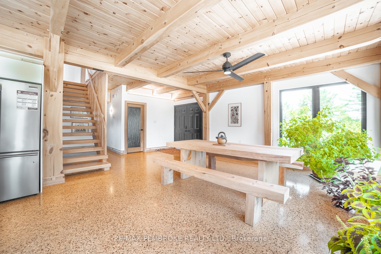 102 Rantz Road Property Photo 8