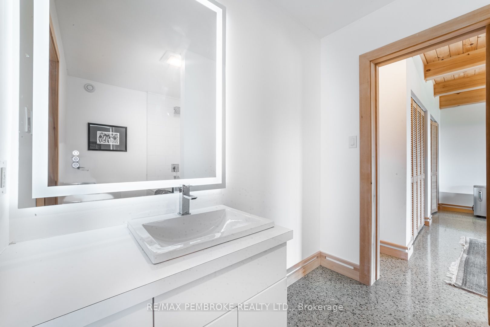 102 Rantz Road Property Photo 17