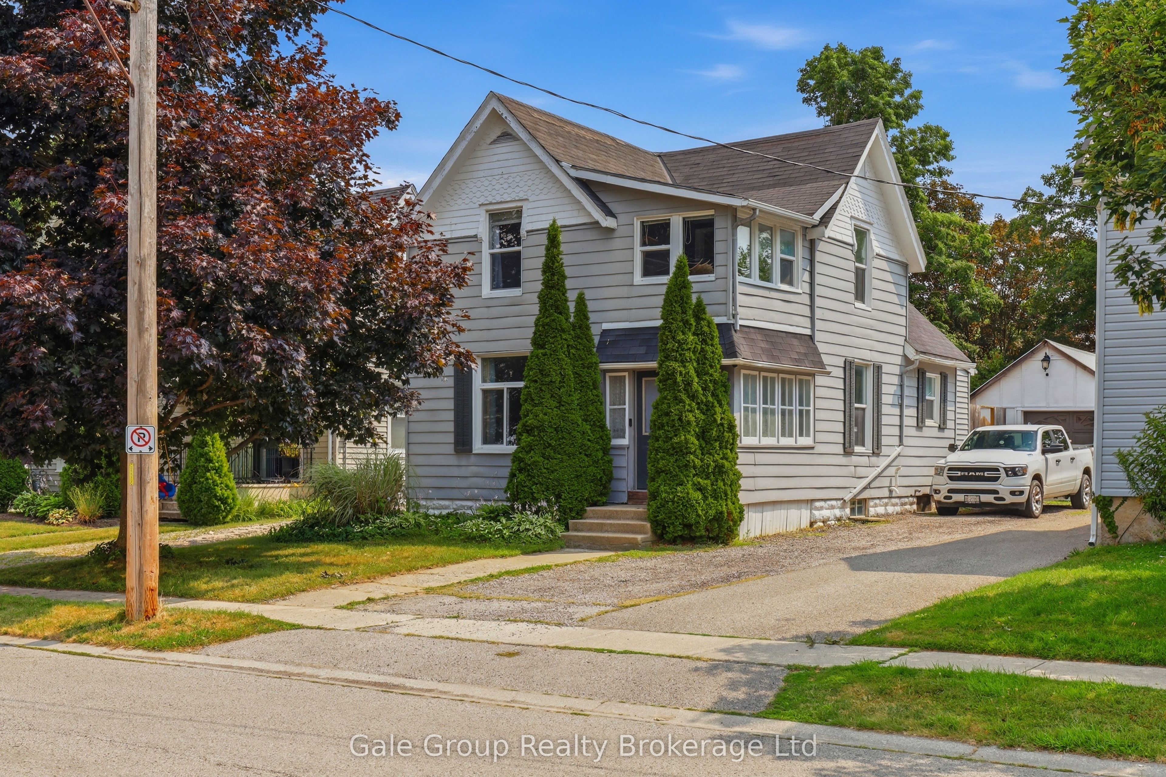 32 West Avenue Property Photo 1