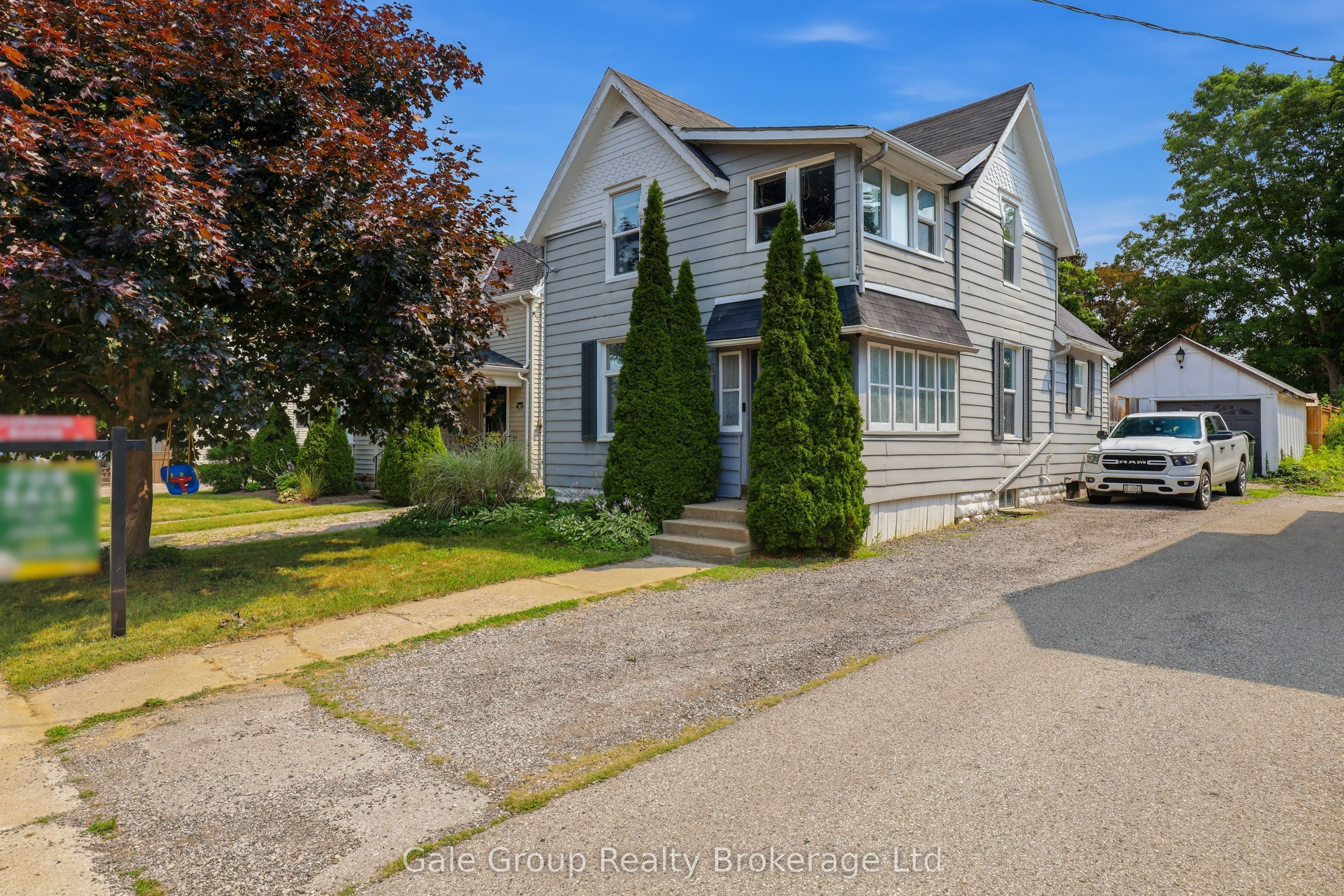 32 West Avenue Property Photo 2
