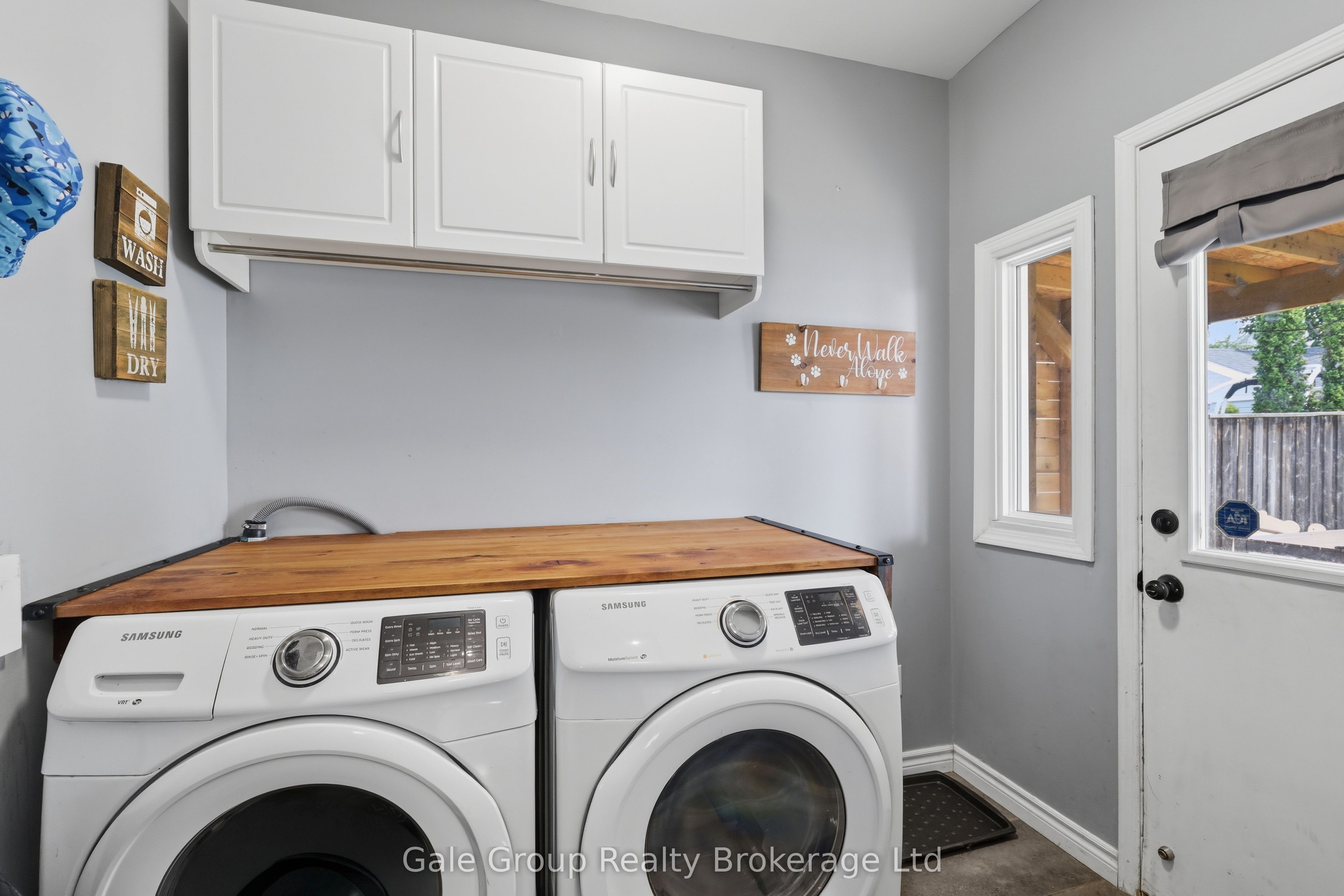 32 West Avenue Property Photo 21