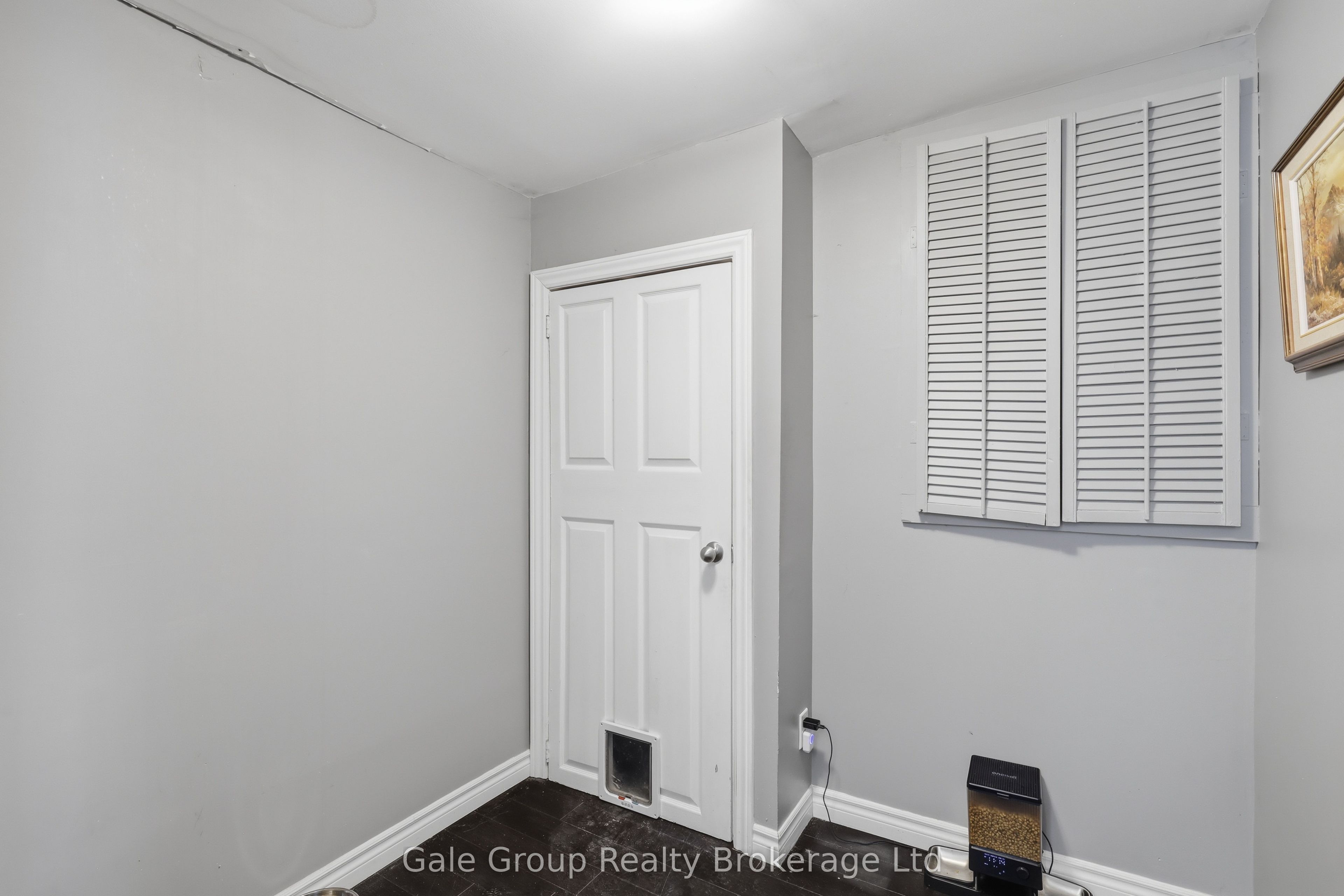 32 West Avenue Property Photo 22