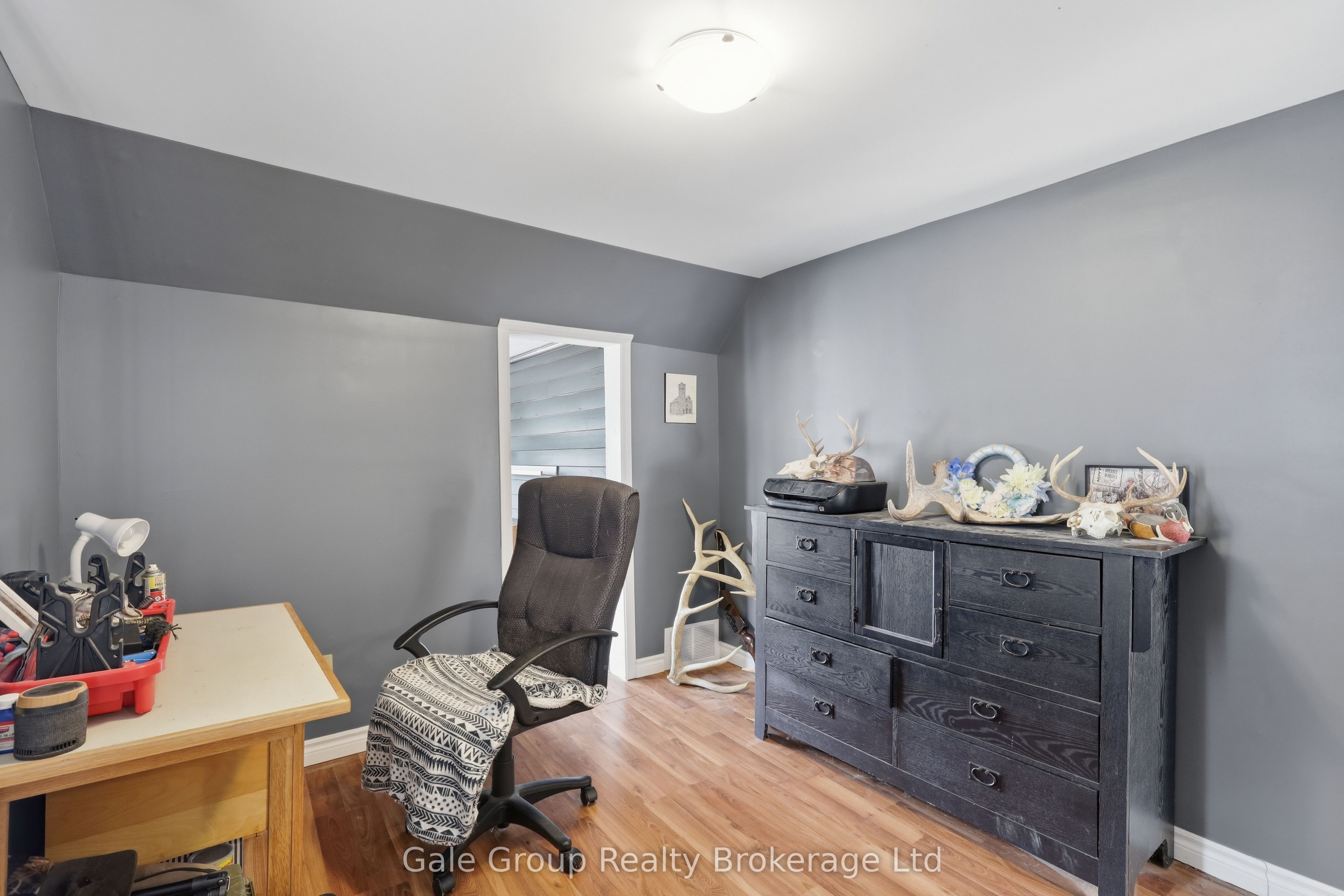32 West Avenue Property Photo 29