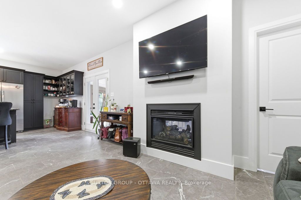 12 Eastern Avenue Property Photo 40