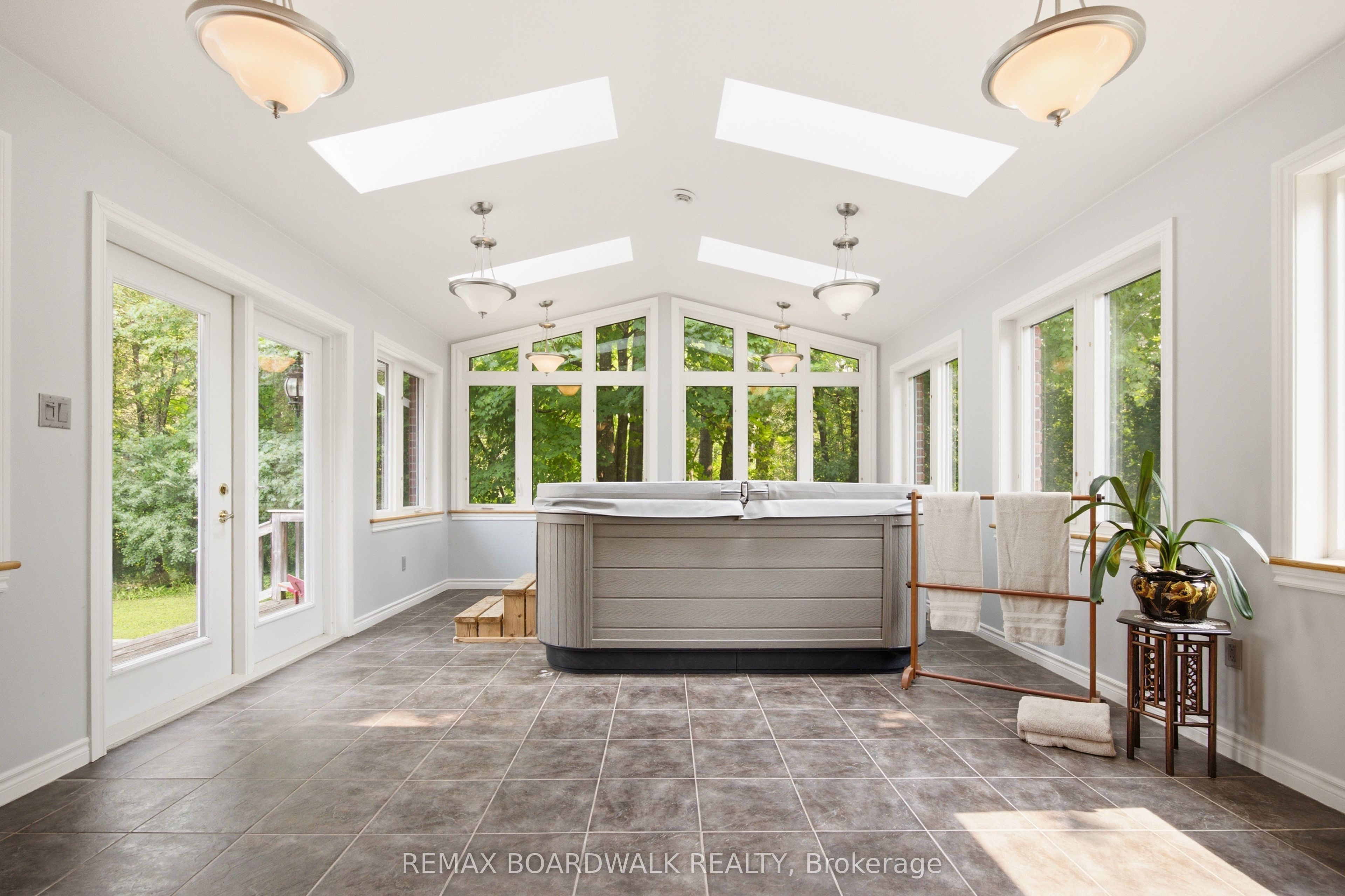 398 Mccann Road Property Photo 19