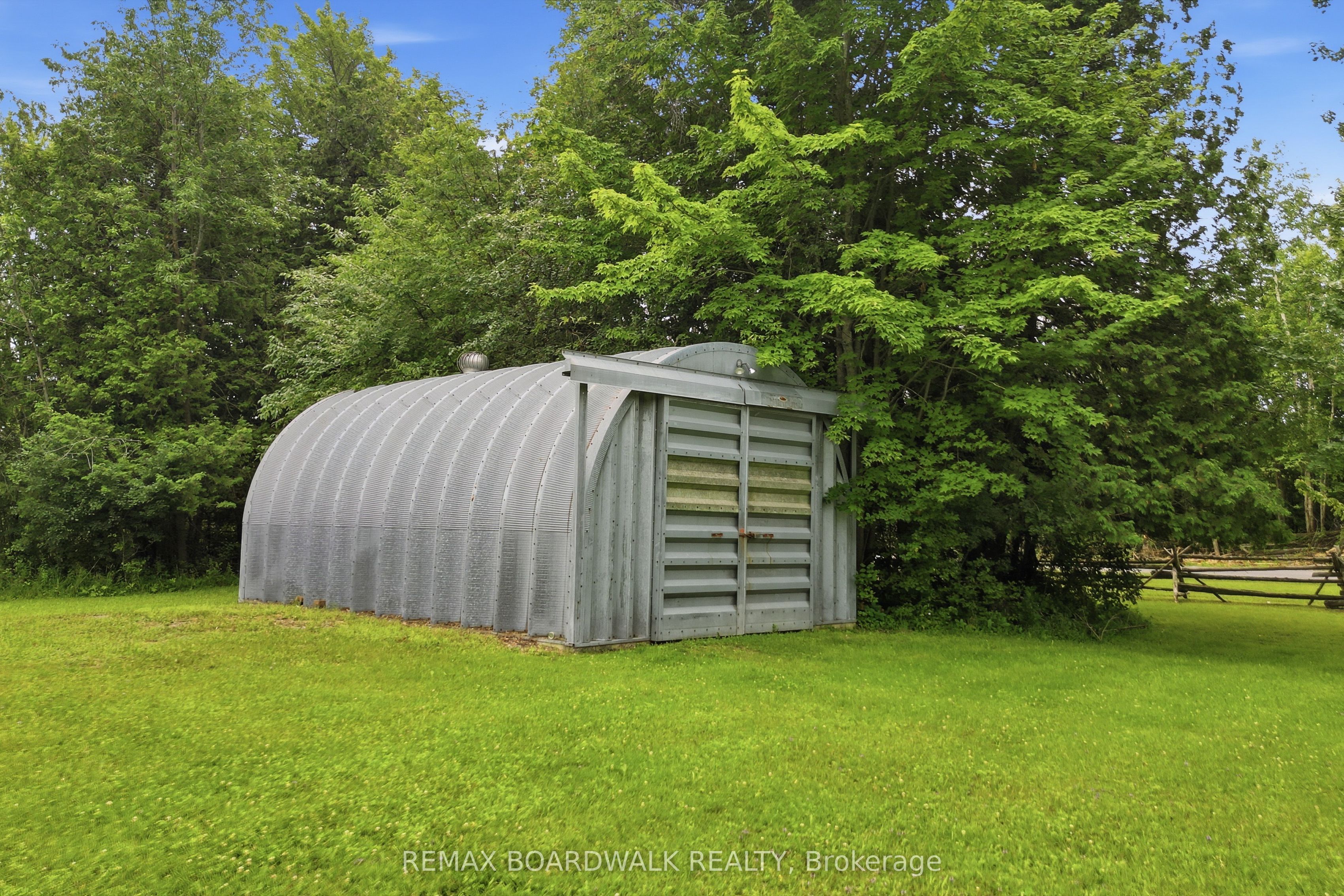 398 Mccann Road Property Photo 40