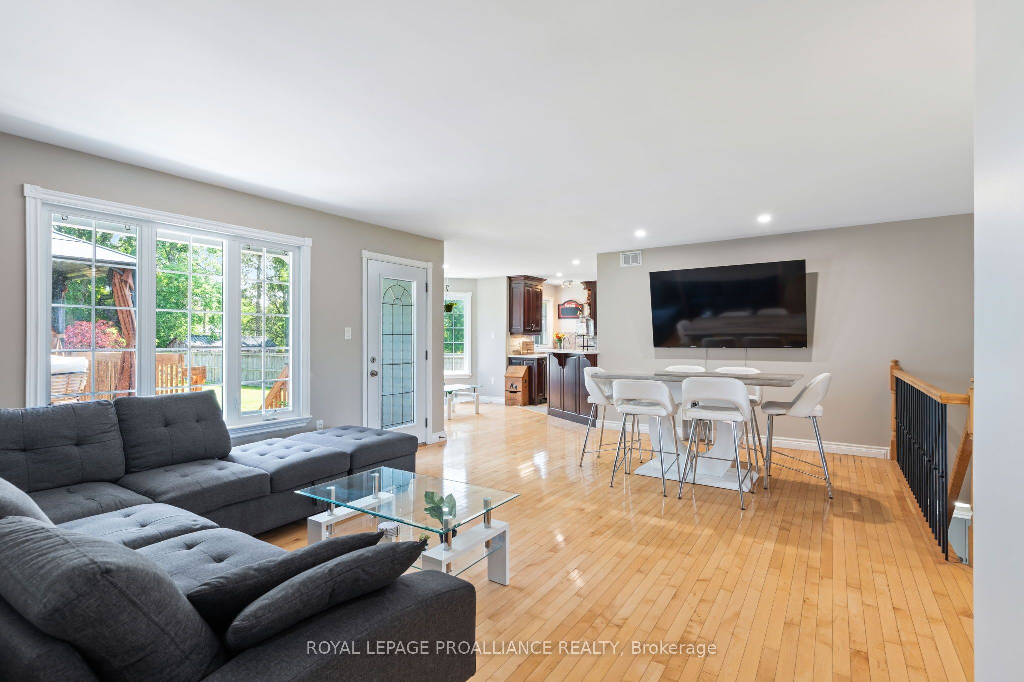 7 Albert Street Property Photo 6