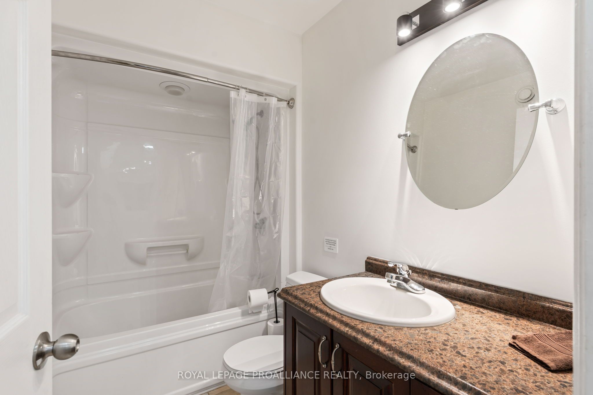 7 Albert Street Property Photo 27