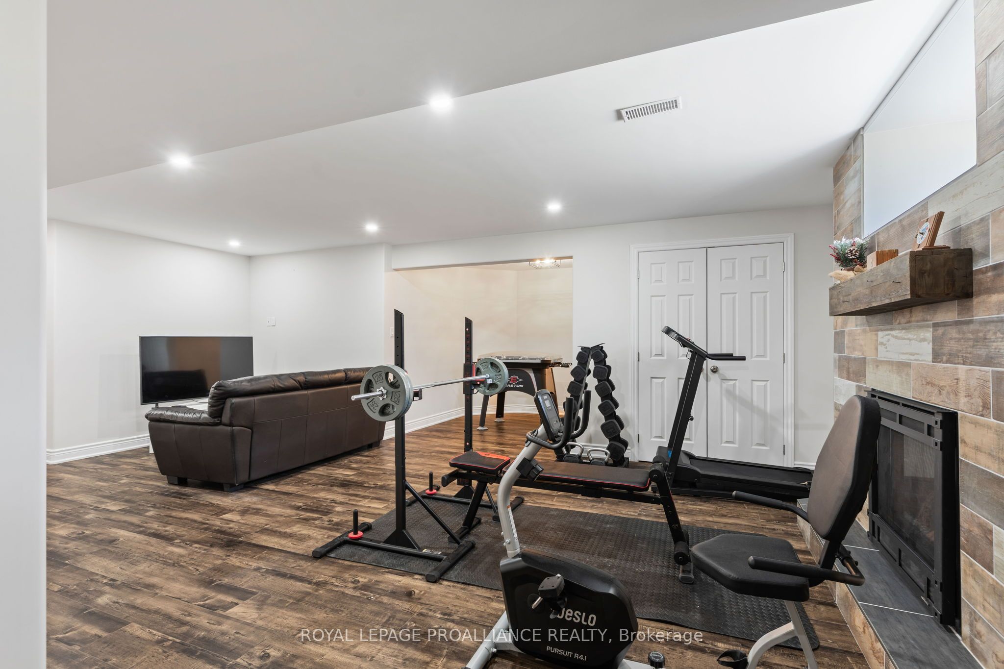 7 Albert Street Property Photo 28