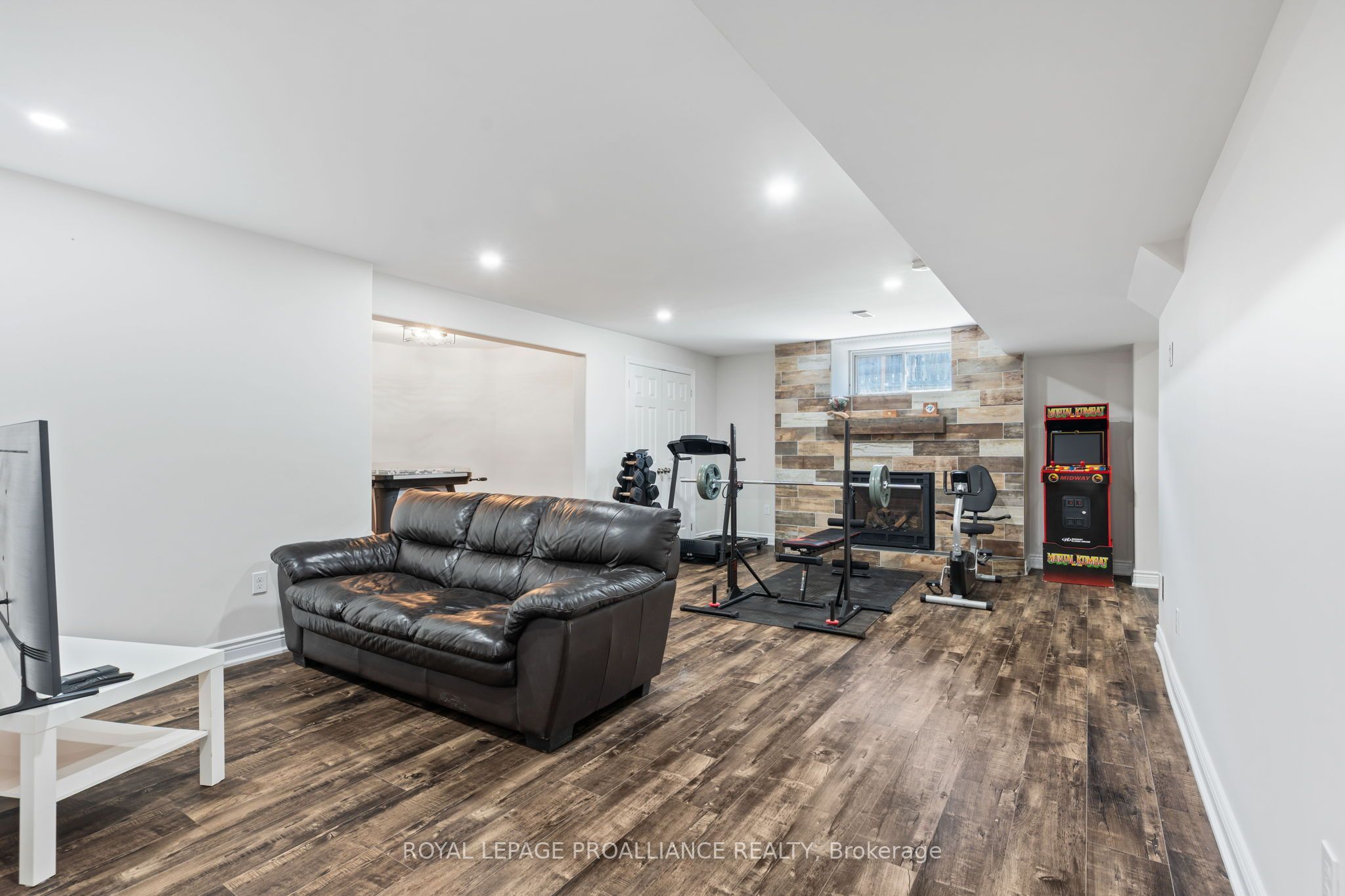 7 Albert Street Property Photo 30