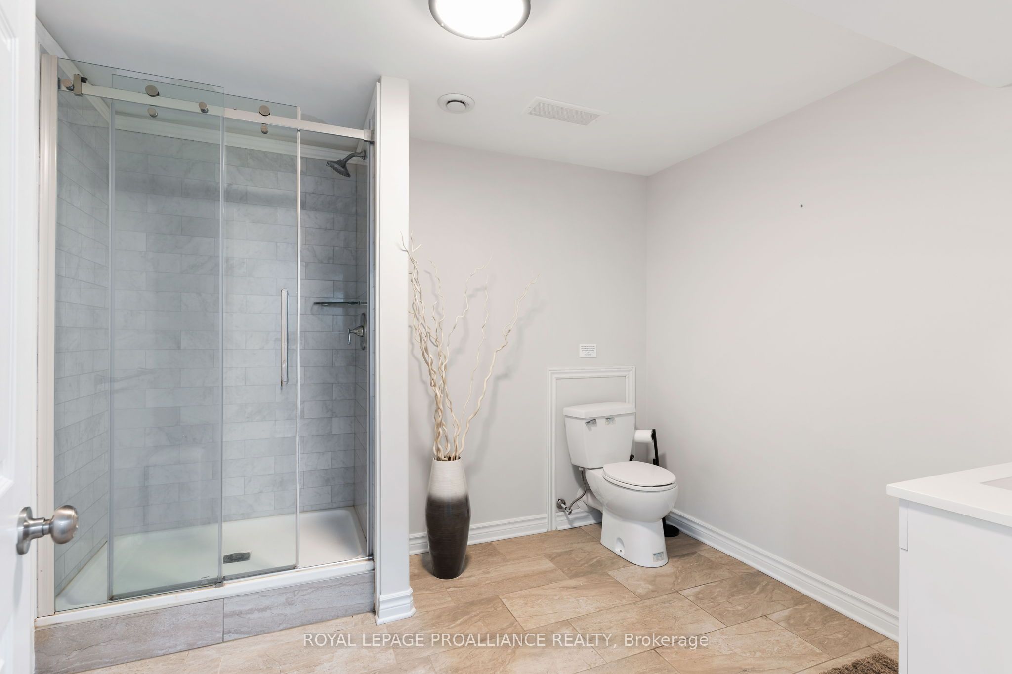 7 Albert Street Property Photo 34