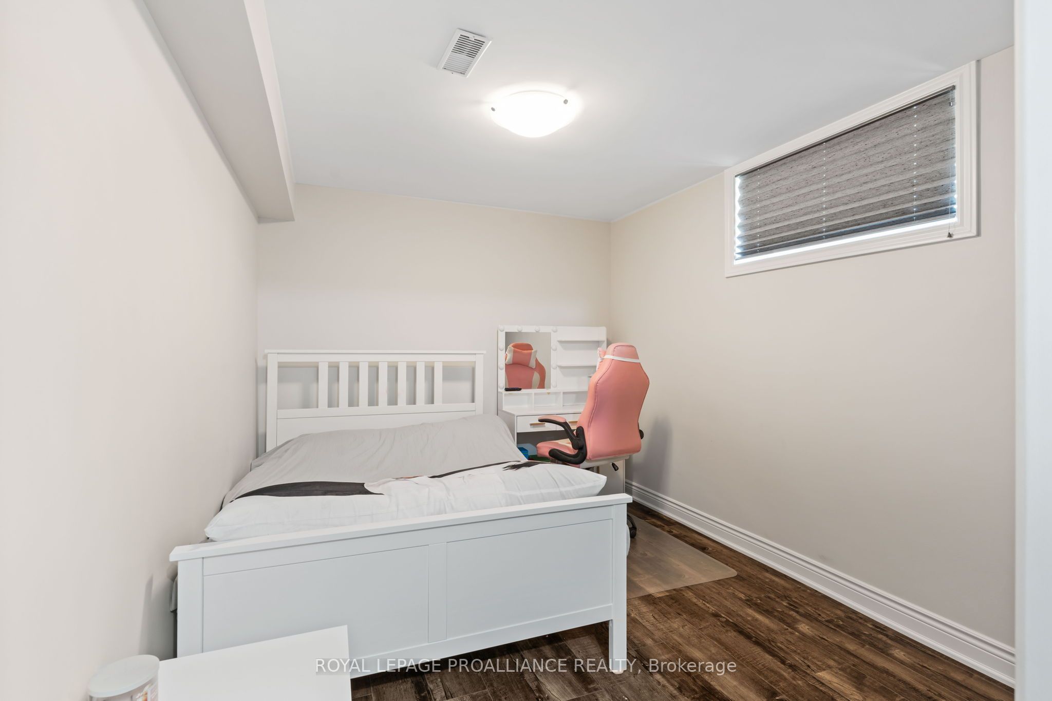 7 Albert Street Property Photo 40