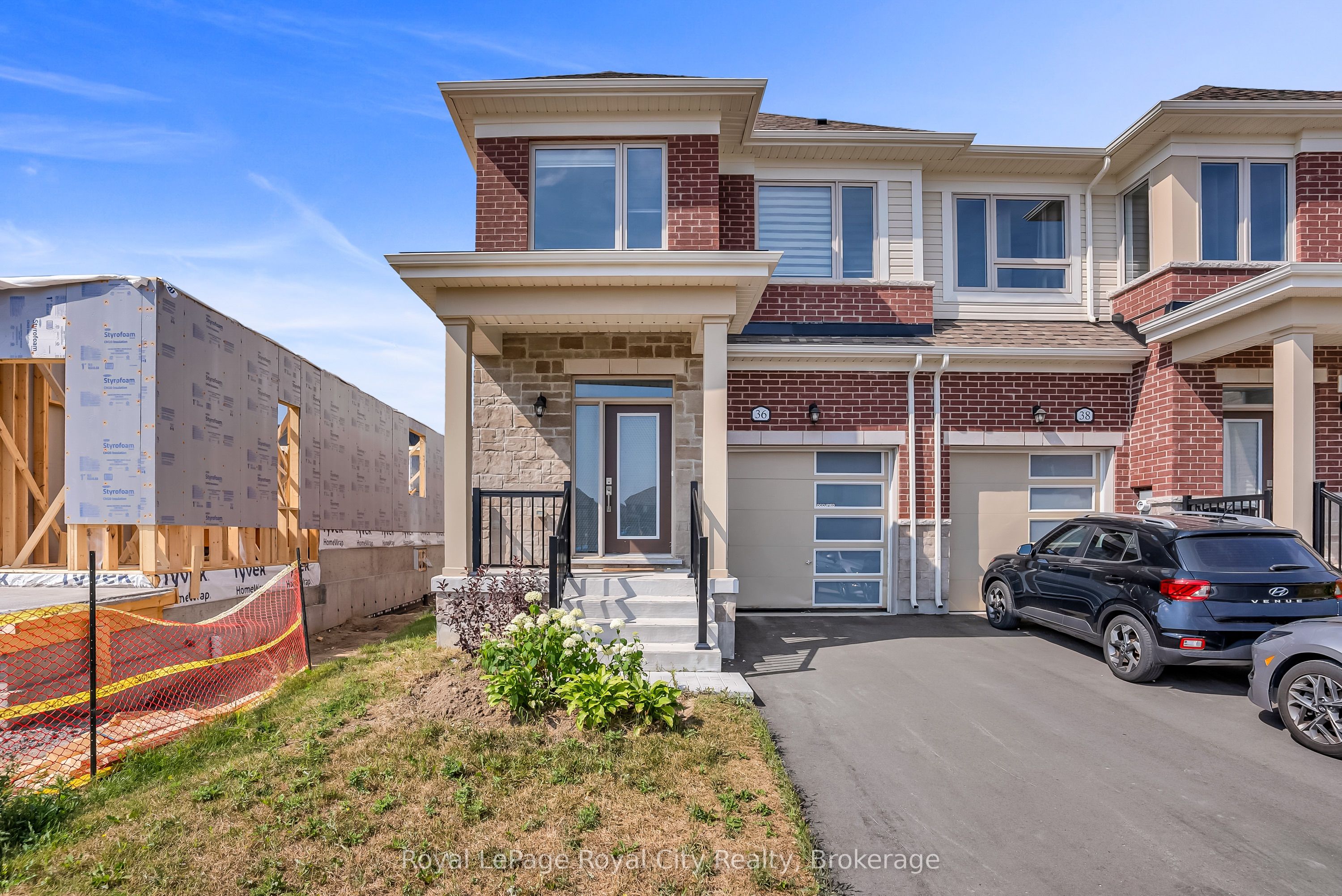 36 Prest Way Property Photo 2