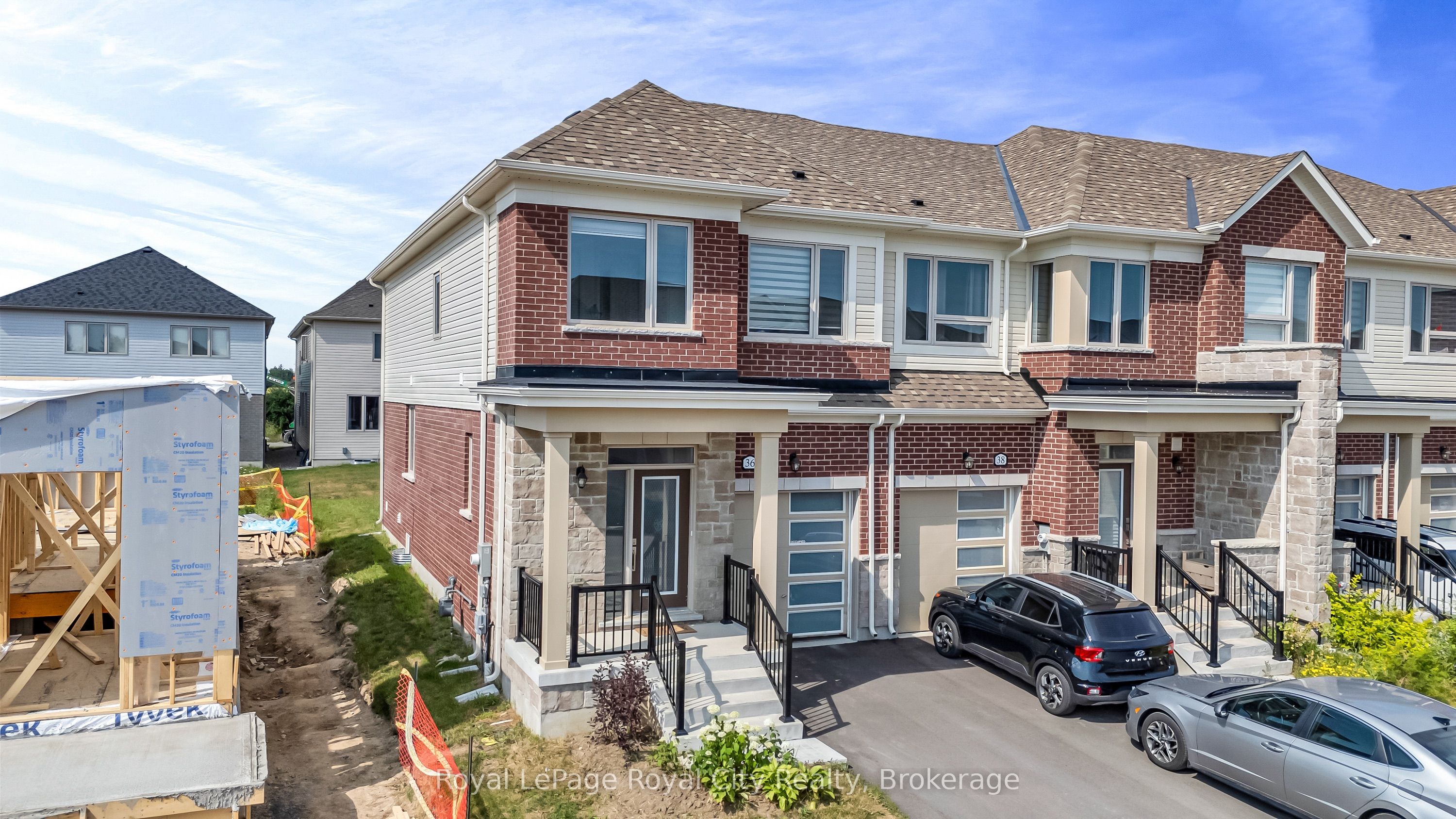 36 Prest Way Property Photo 4