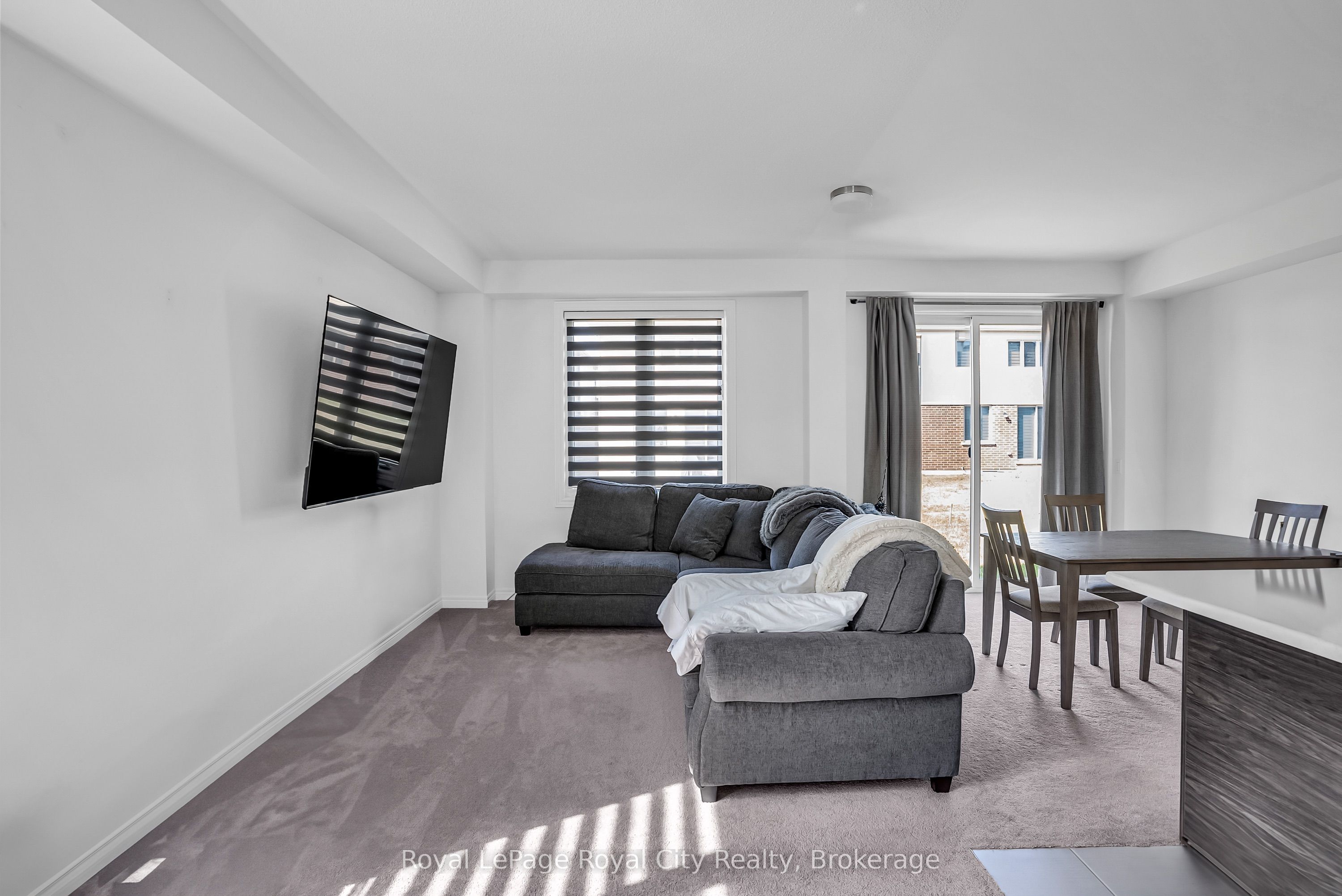36 Prest Way Property Photo 9