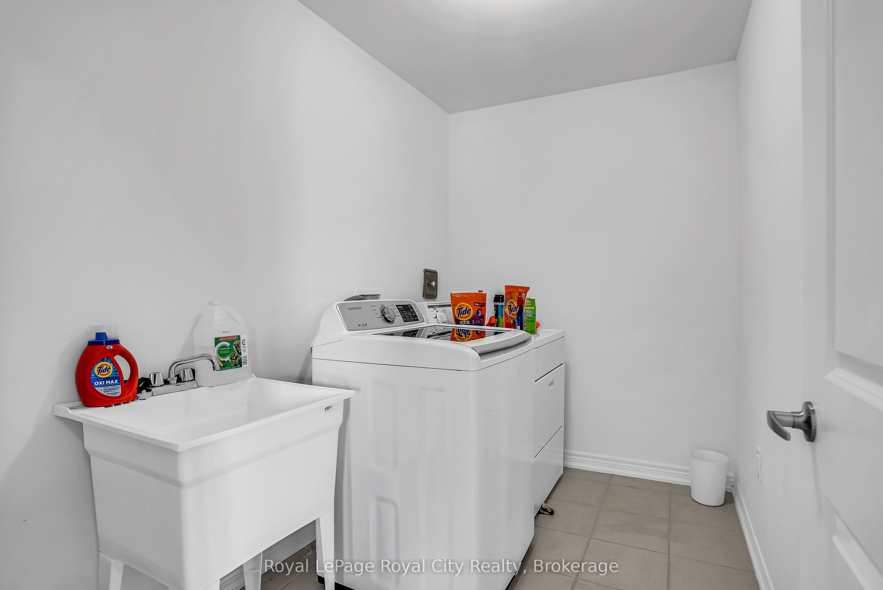 36 Prest Way Property Photo 17