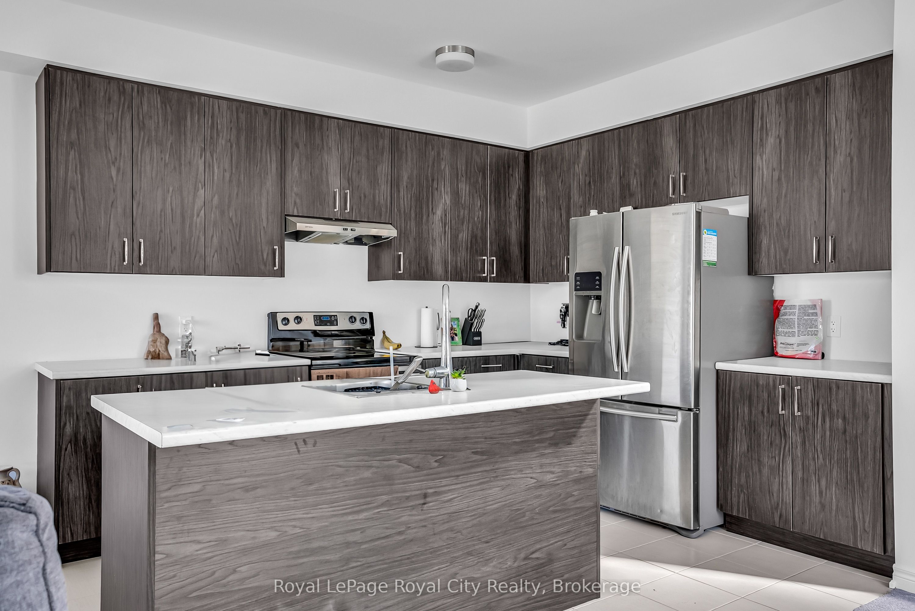 36 Prest Way Property Photo 27
