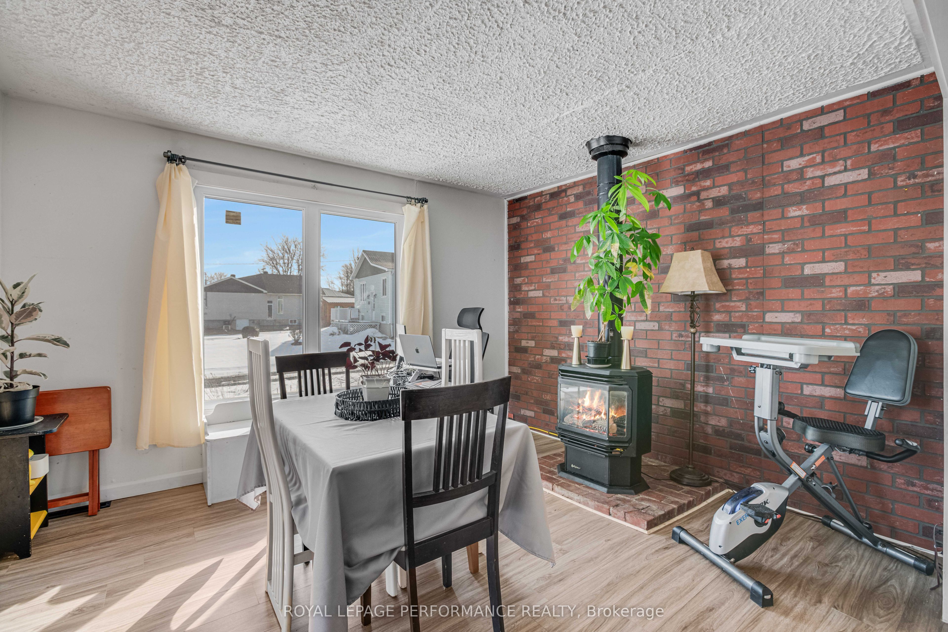 2082 Sandy Hill Road Property Photo 15